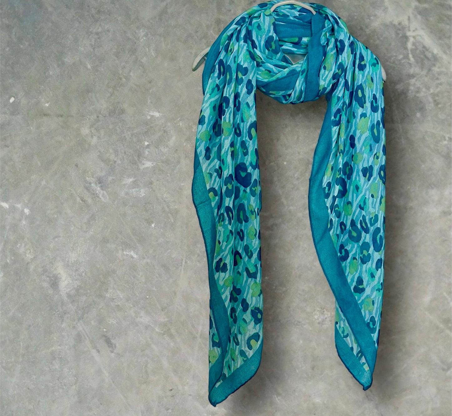 Blue Green Classic Leopard Print Cotton Scarf for Women,Suitable for All Season,Ideal Gifts for Her,Birthday,Mother,Wife and Christmas