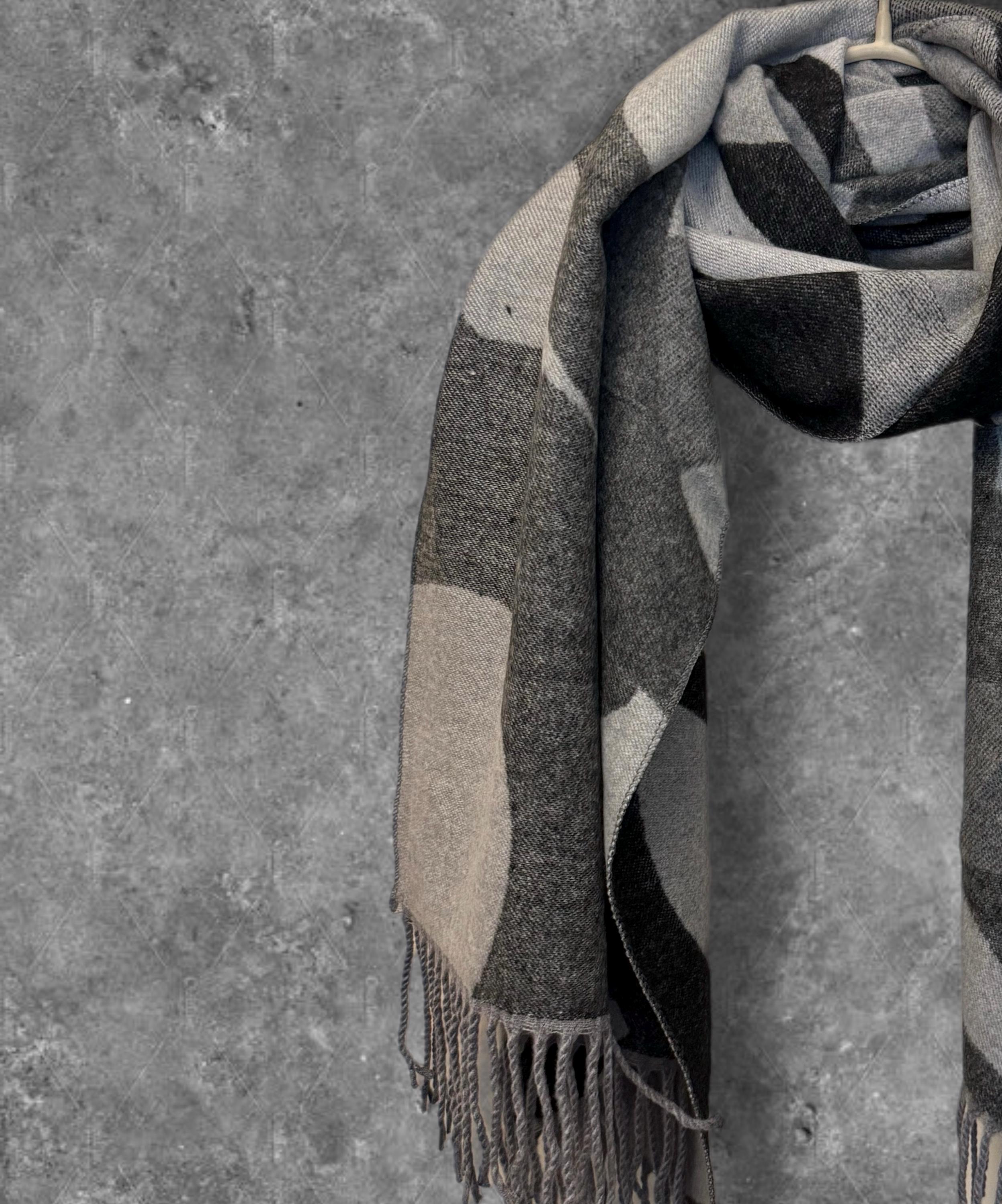Reversible Grey Geometric Cashmere Blend Scarf