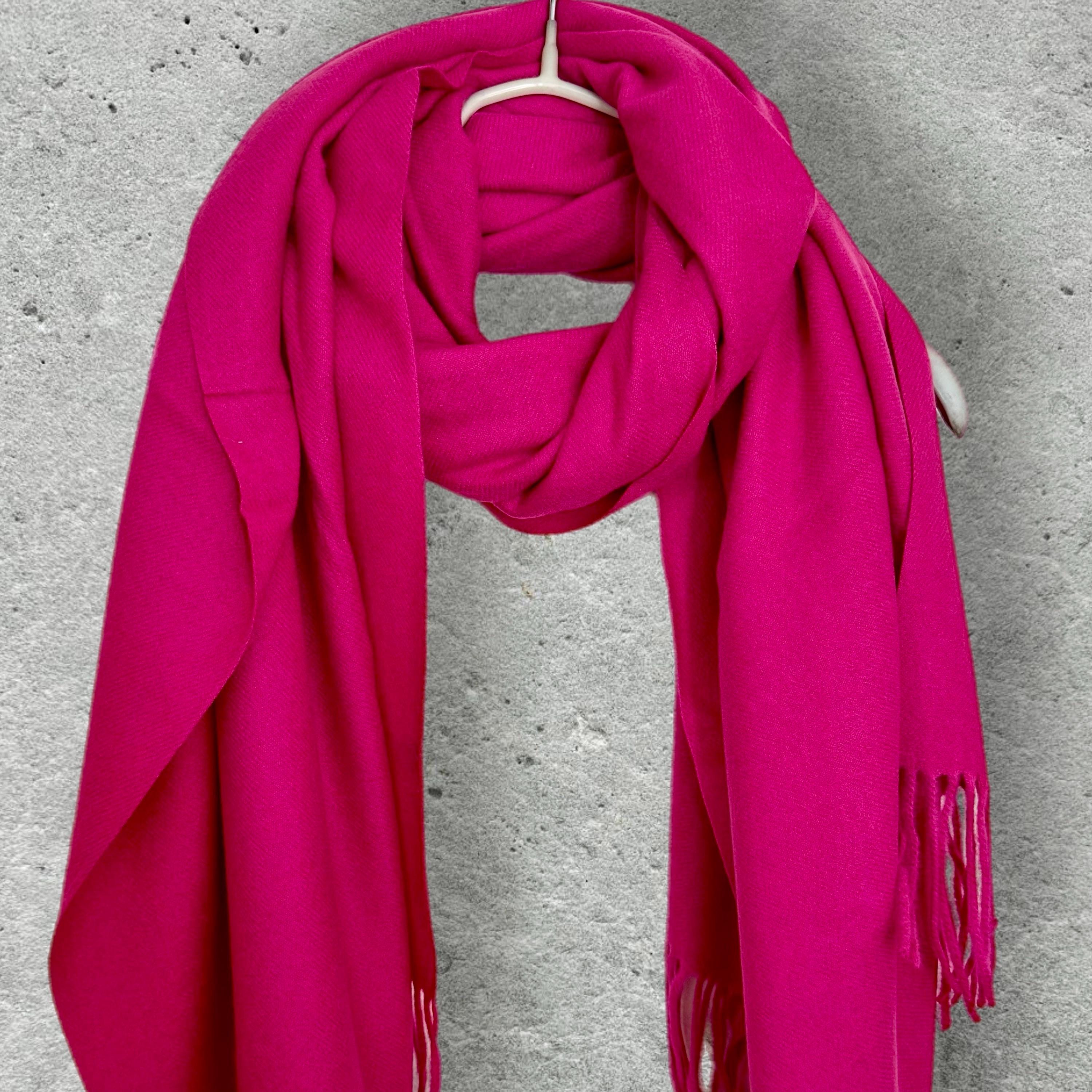 Elegant Fuchsia Pink Cashmere Blend Scarf