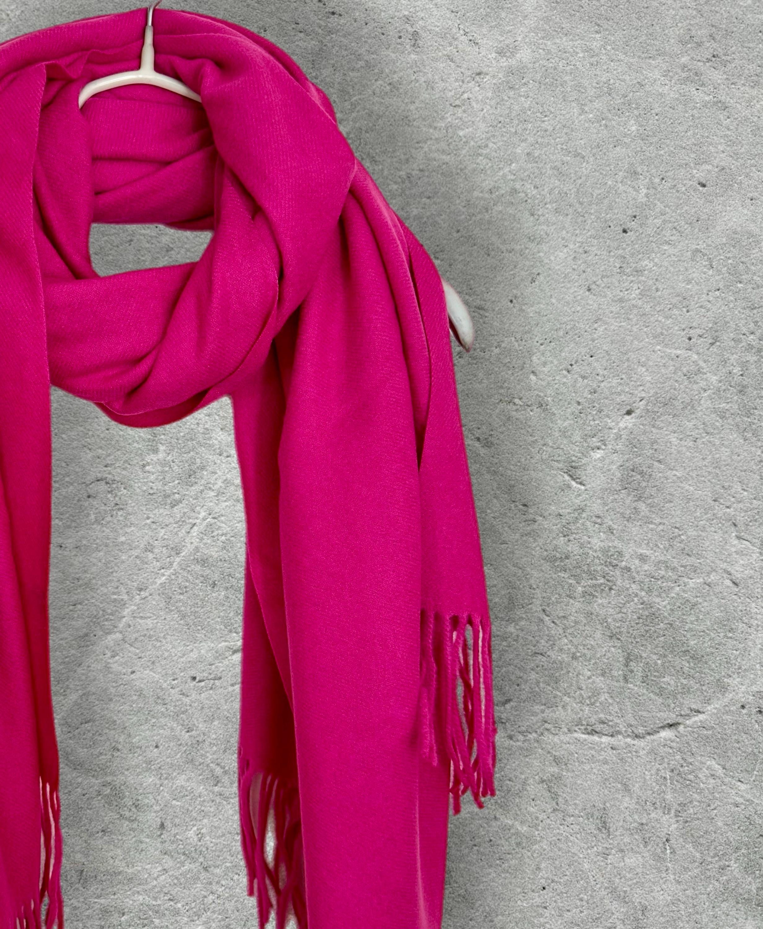 Elegant Fuchsia Pink Cashmere Blend Scarf