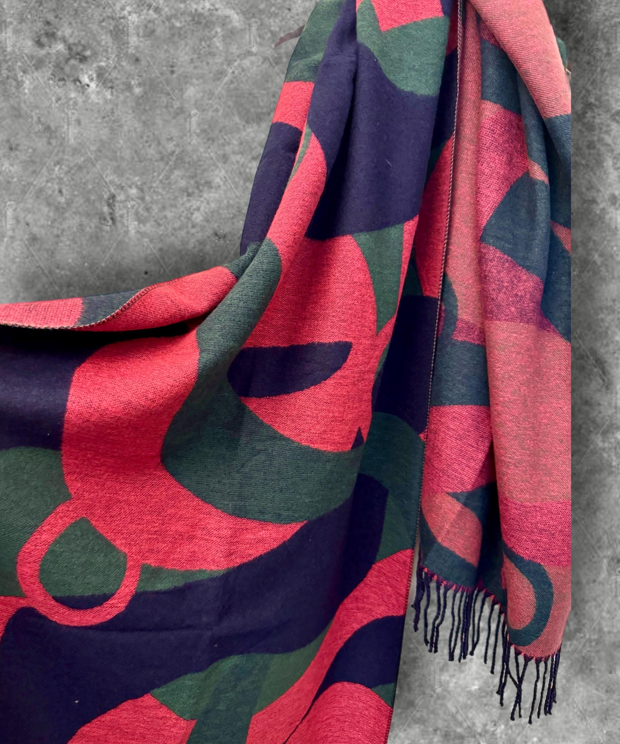 Eligant Cashmere Scarf Featuring Geometric Pattern in Pink/Green/Blue