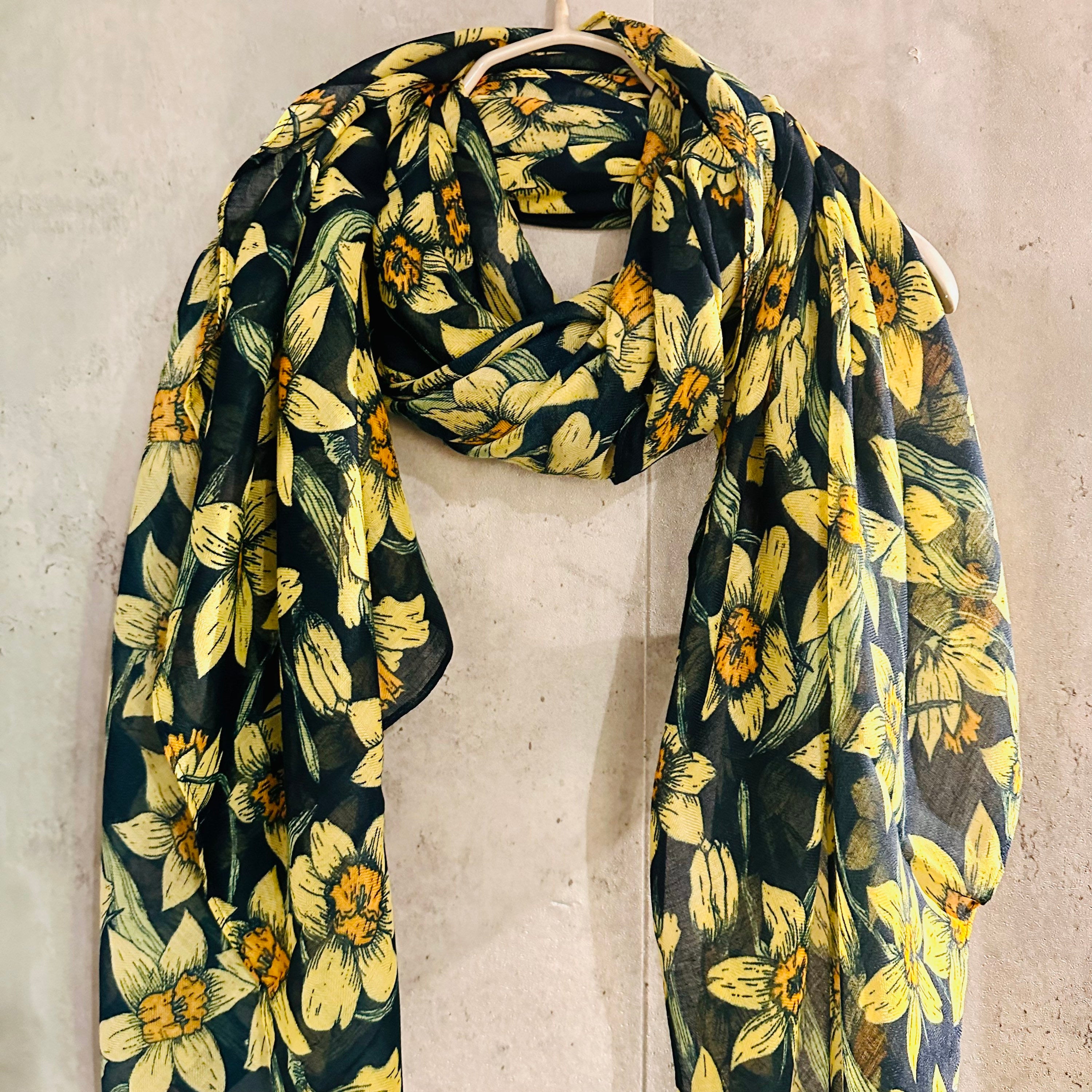 Dark Blue Organic Cotton Scarf with Eco-Friendly Seamless Daffodil Flowers