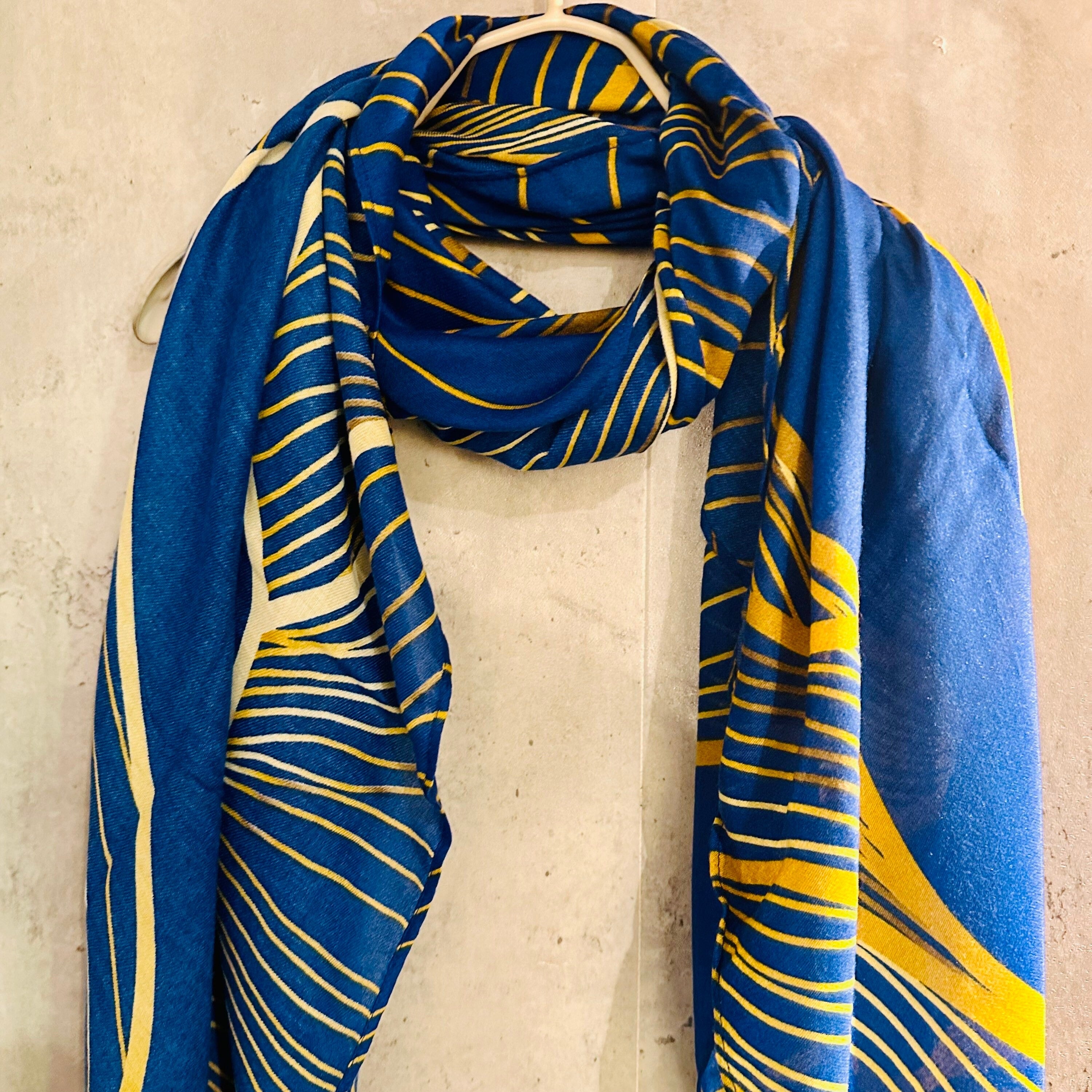 Blue Organic Cotton Blend Scarf with Leaf Vein Pattern – An Eco-Friendly Gifts