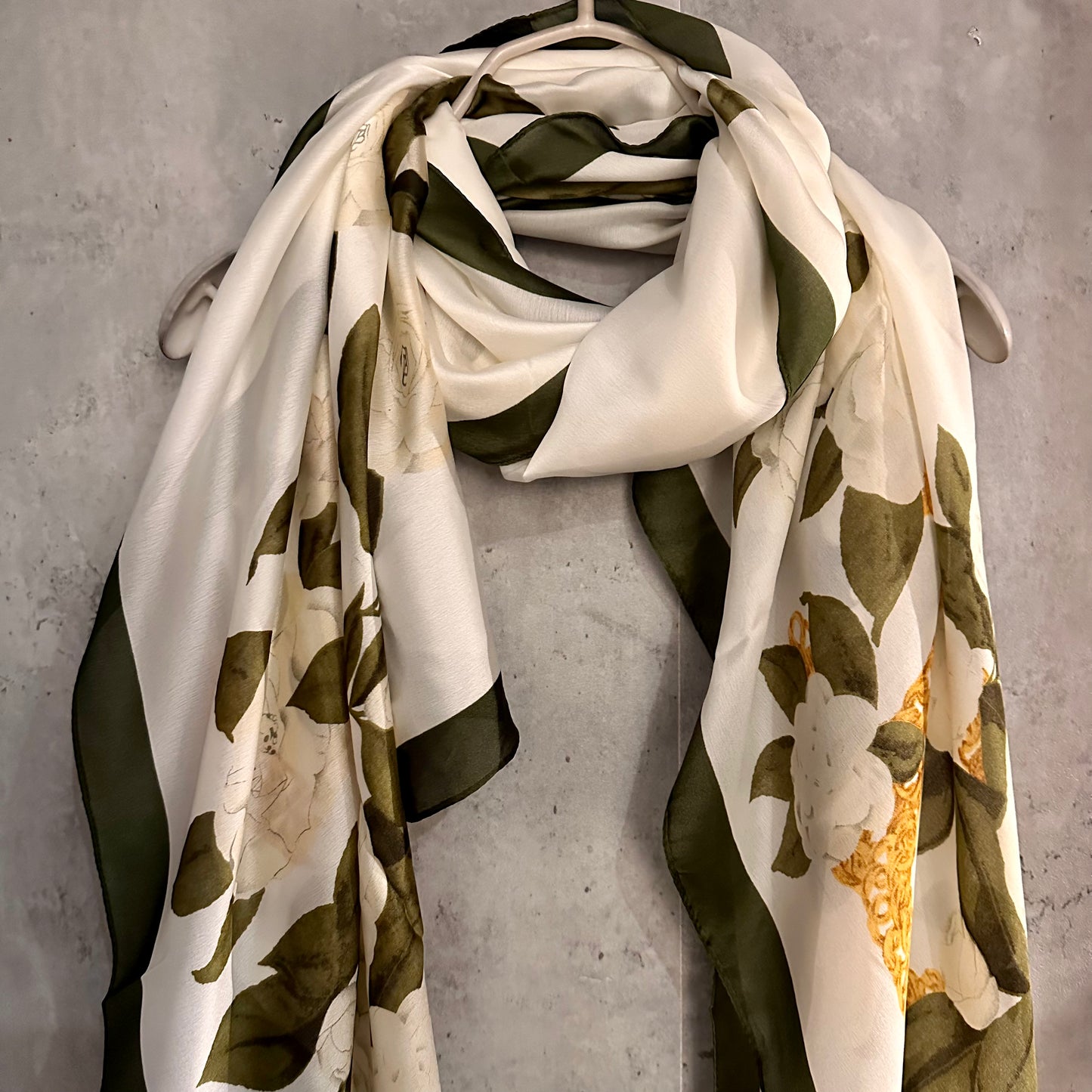 White Roses Pattern Off White Silk Scarf/Spring Summer Scarf/Gifts For Mom/Scarf Women/Gifts For Her Birthday Christmas/UK Seller