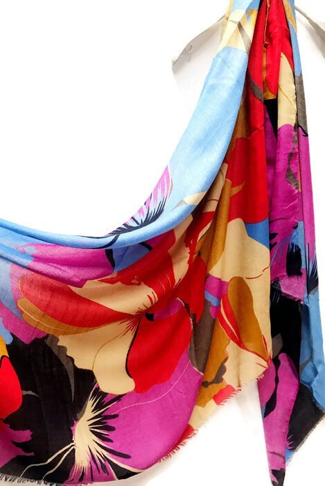Huge Multicolour Flowers Scarf