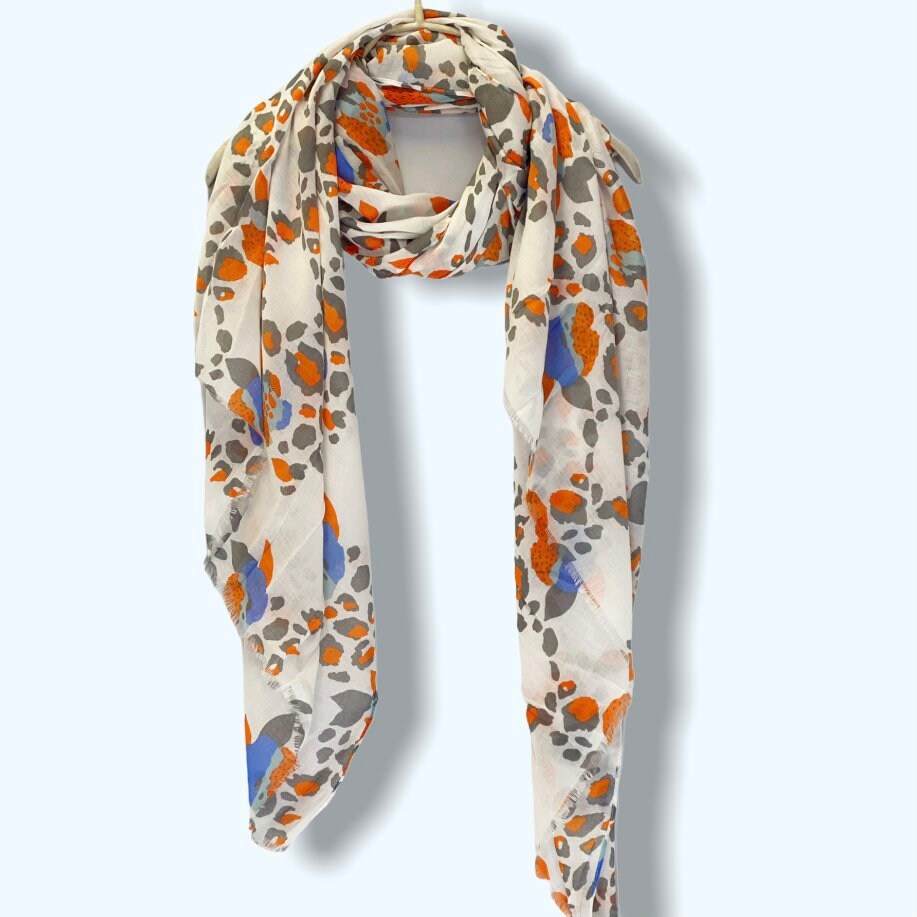Seamless Beige Leopard Pattern Off White Cotton Scarf