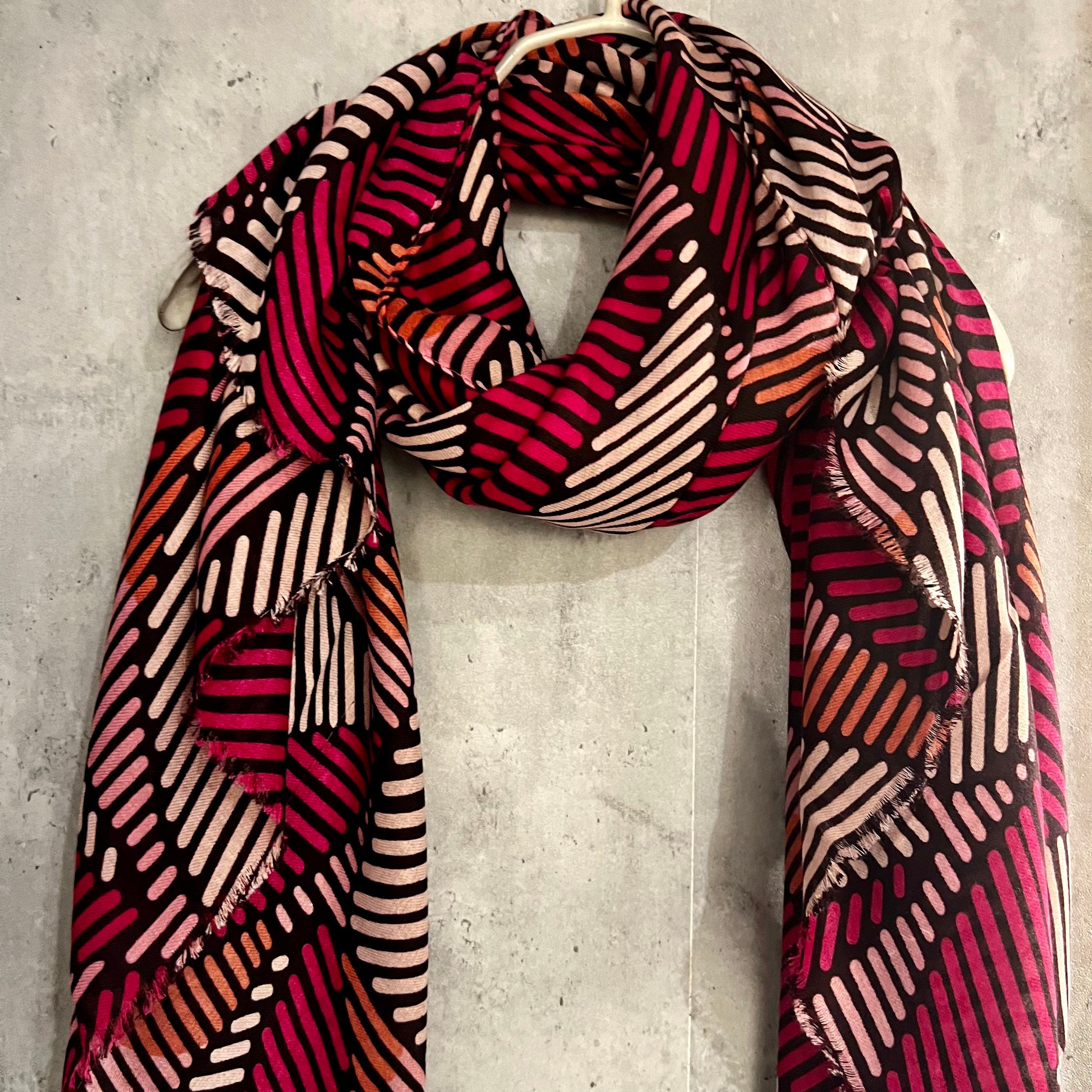 Symmetry Lines Pattern Pink Cotton Blend Scarf