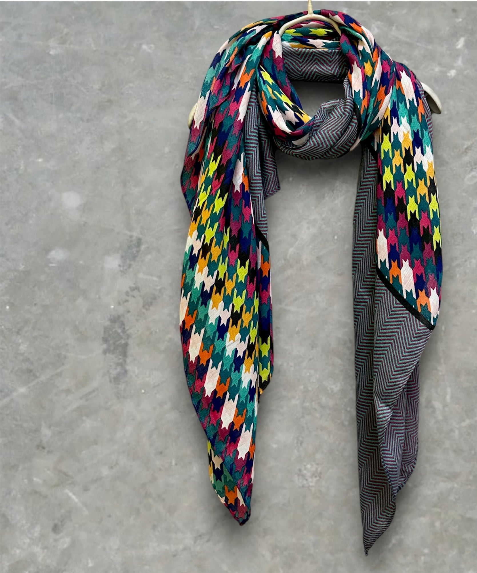 Blue Cotton Blend Scarf with Eco-Friendly Multicolour Houndstooth Pattern