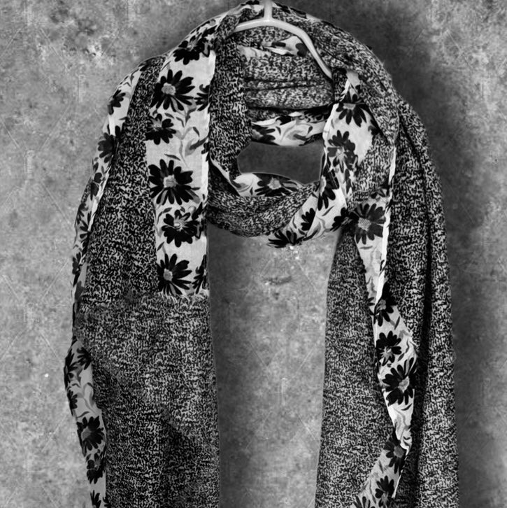 Black and White Daisy Floral Cotton Scarf for Women,Elegant Lightweight Shawl
