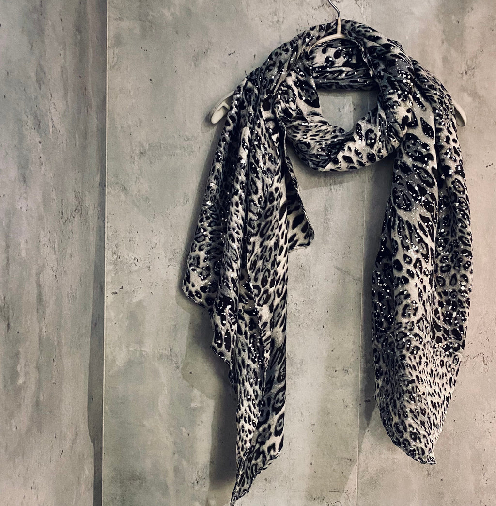 Glitter Leopard Pattern Grey Cotton Scarf