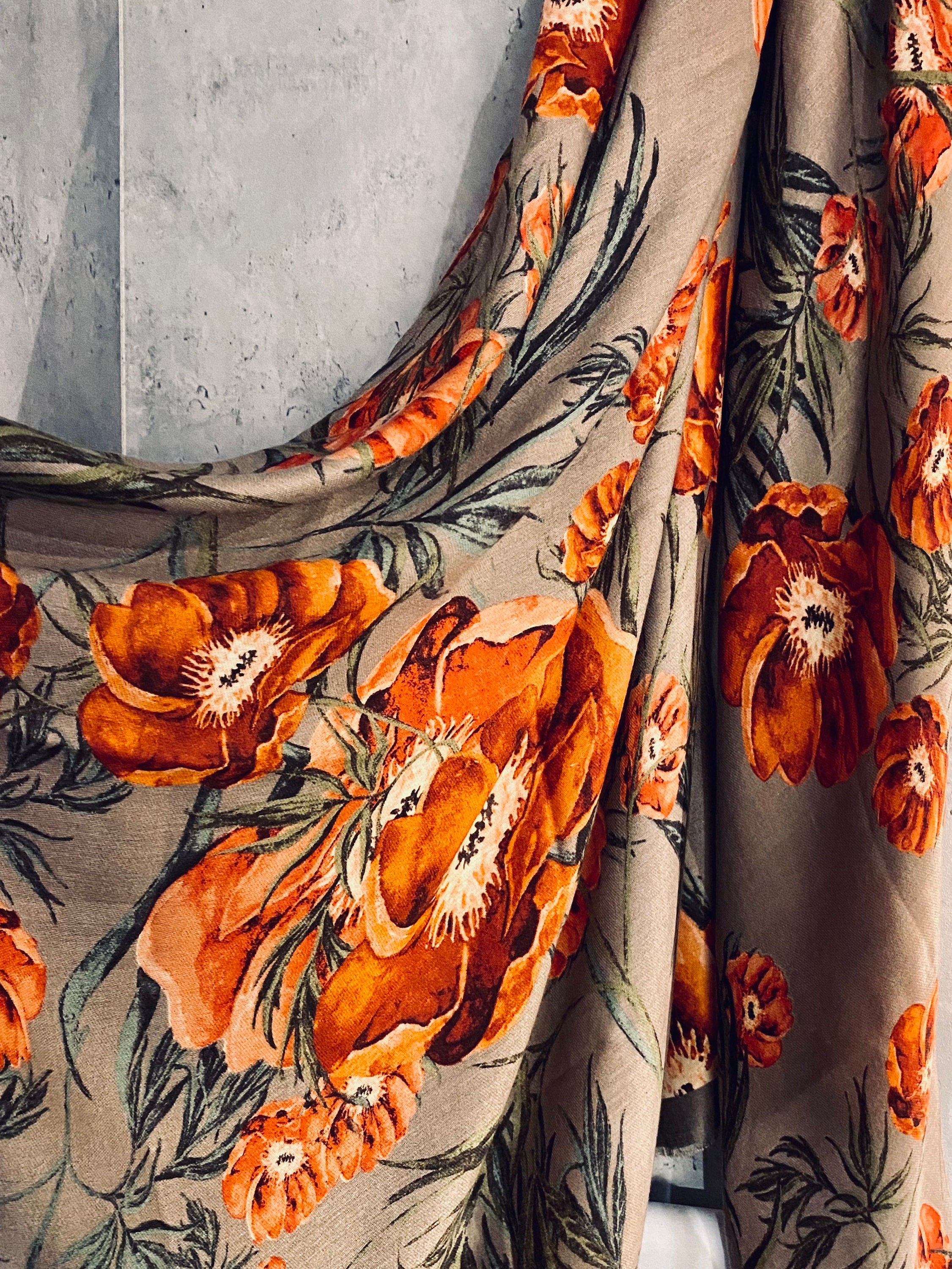Vintage Poppy Flower With Grey Trim Brown Scarf