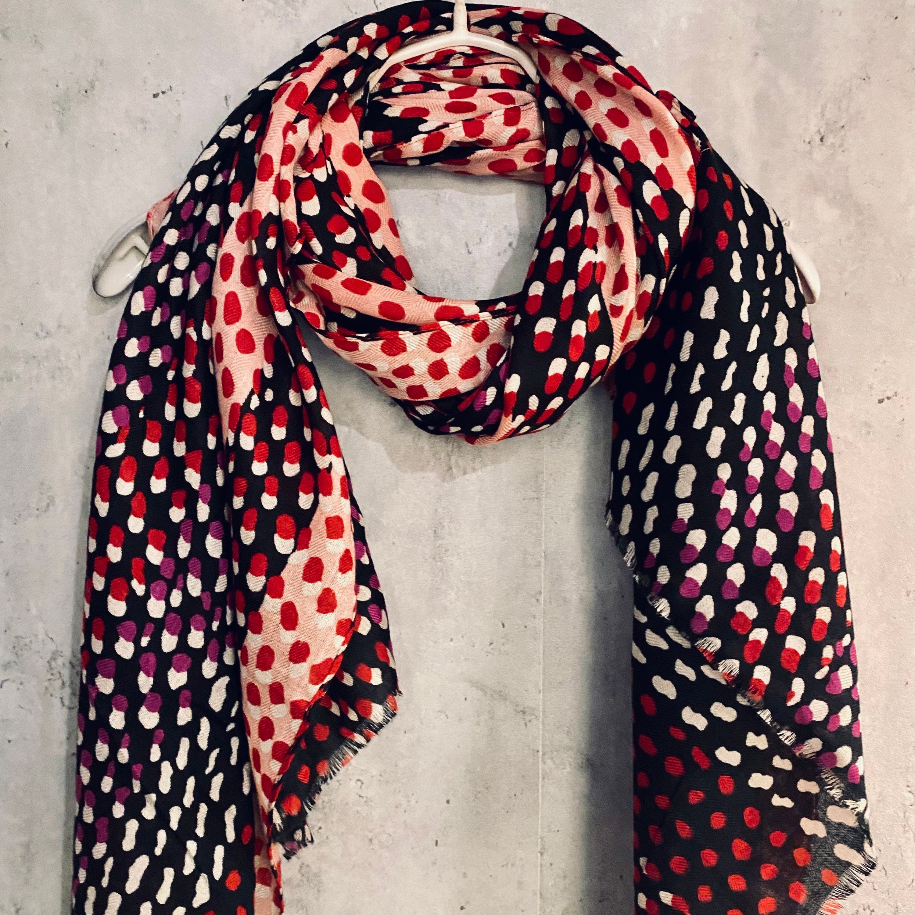 Seamless Polka Dot Pattern Pink Black Cotton Scarf
