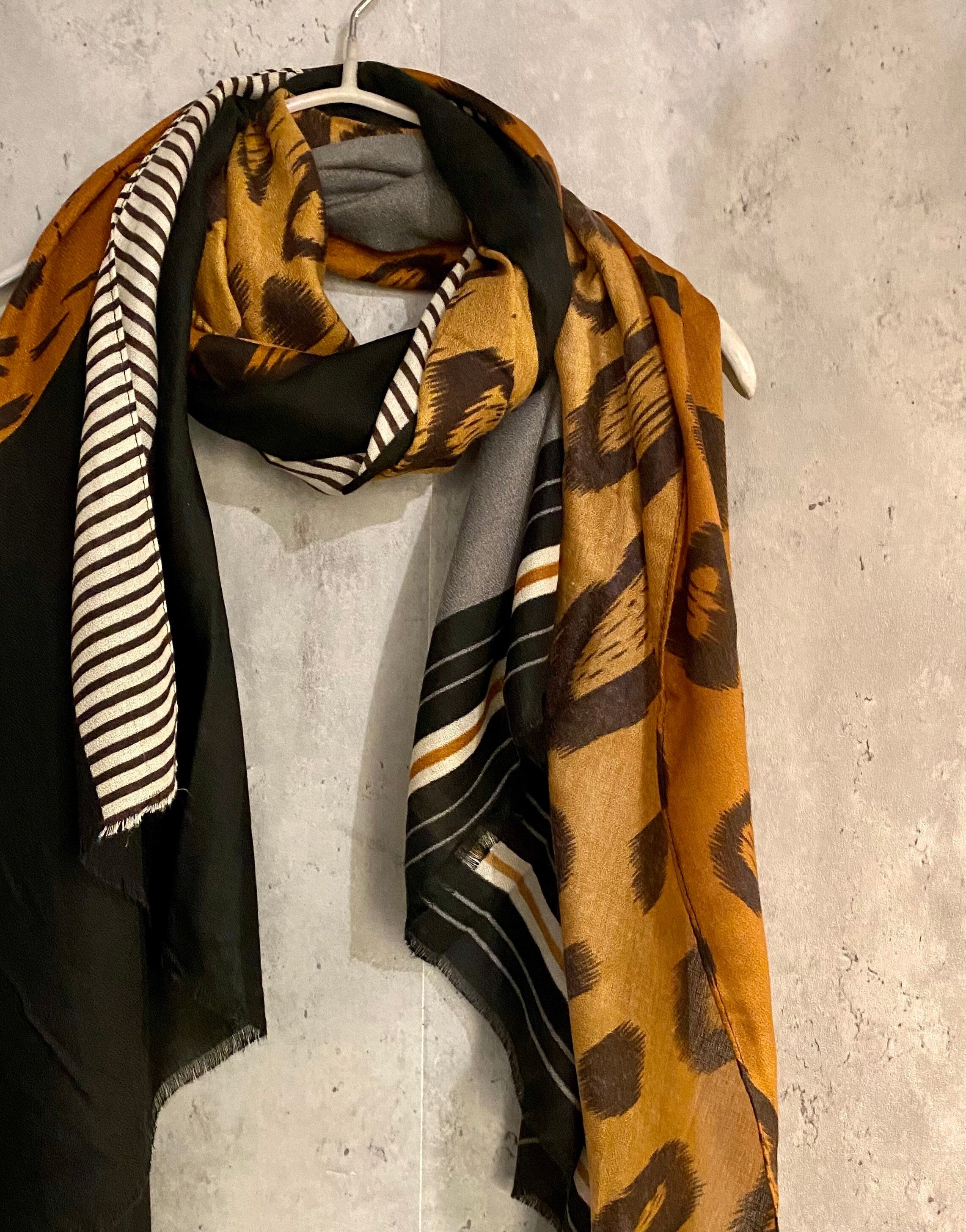 Geometric Leopard Pattern Brown Cotton Scarf
