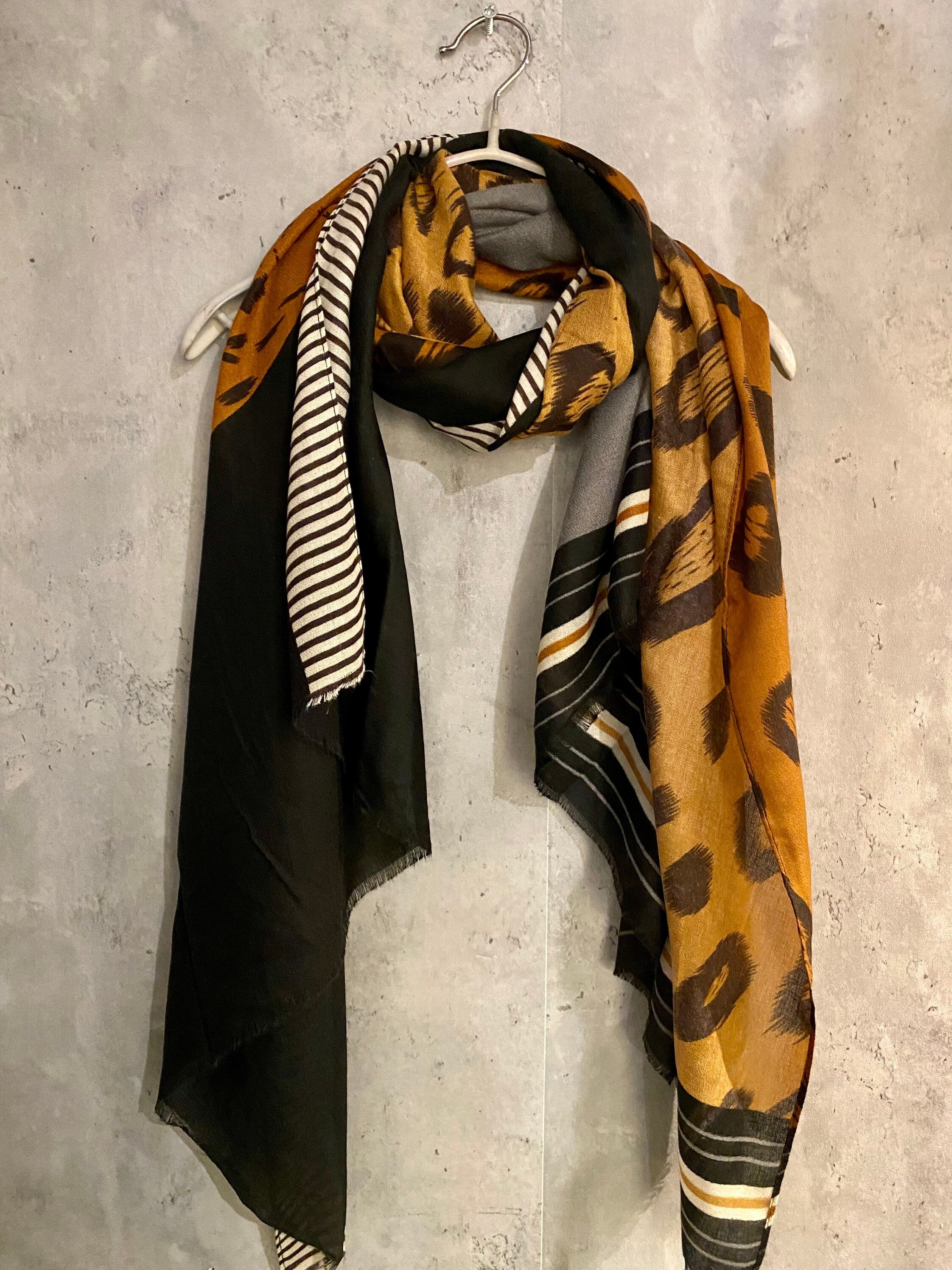 Geometric Leopard Pattern Brown Cotton Scarf