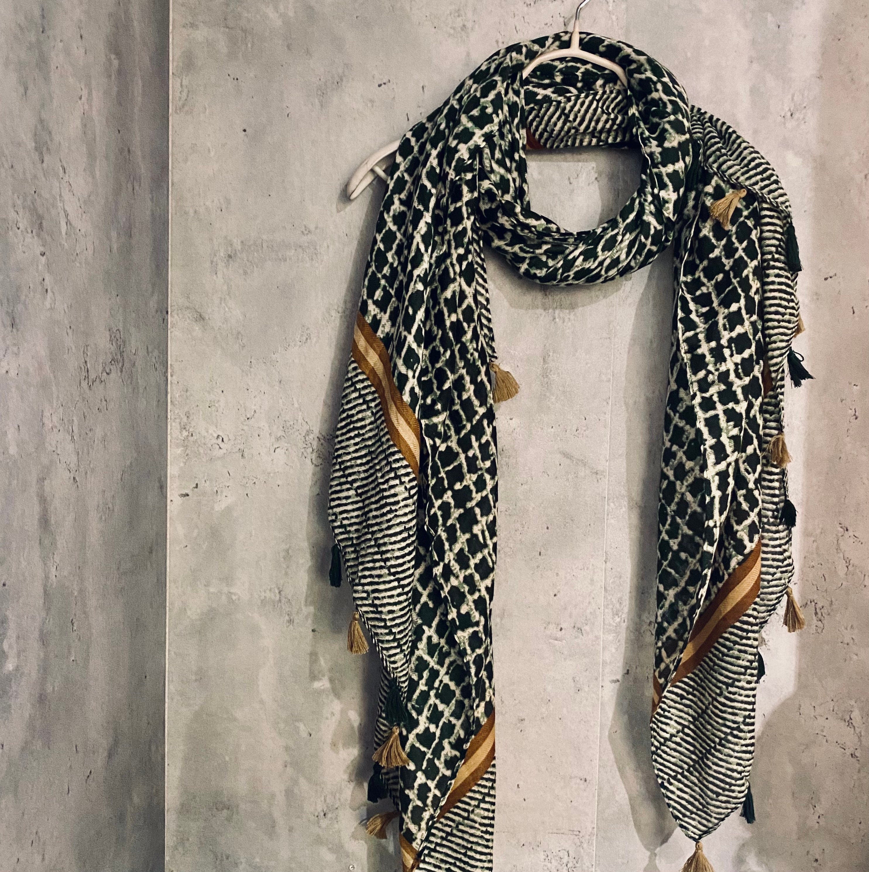 Tweed Pattern With Tassels Dark Green Cotton Scarf