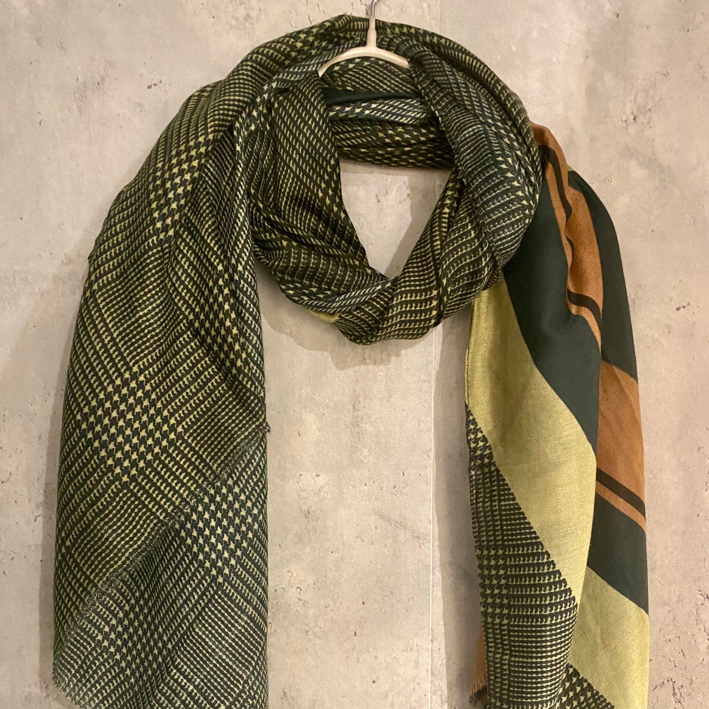 Plaid Pattern With Brown Trim Olive Green Cotton Scarf/Summer Autumn Scarf/Gifts For Mom/Gifts For Her Birthday Christmas/Scarf Women/UK