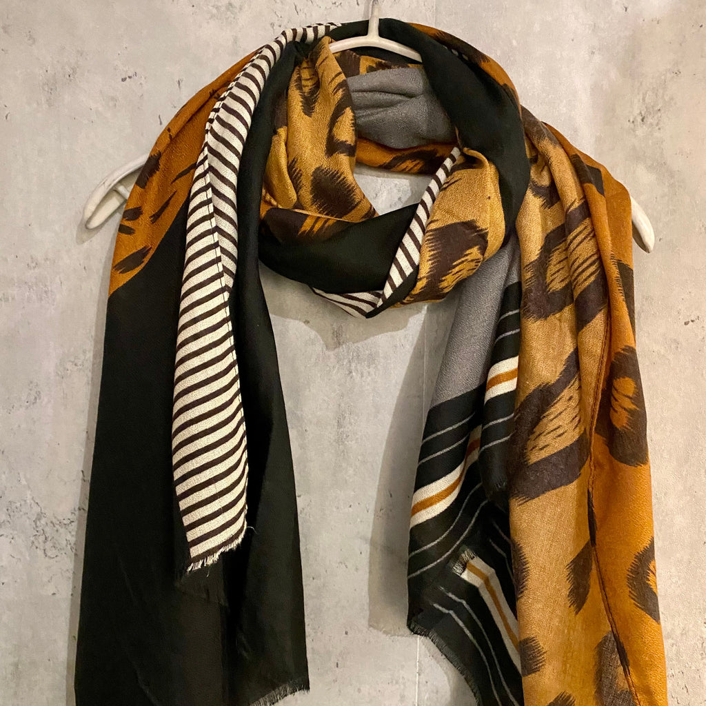 Geometric Leopard Pattern Brown Cotton Scarf