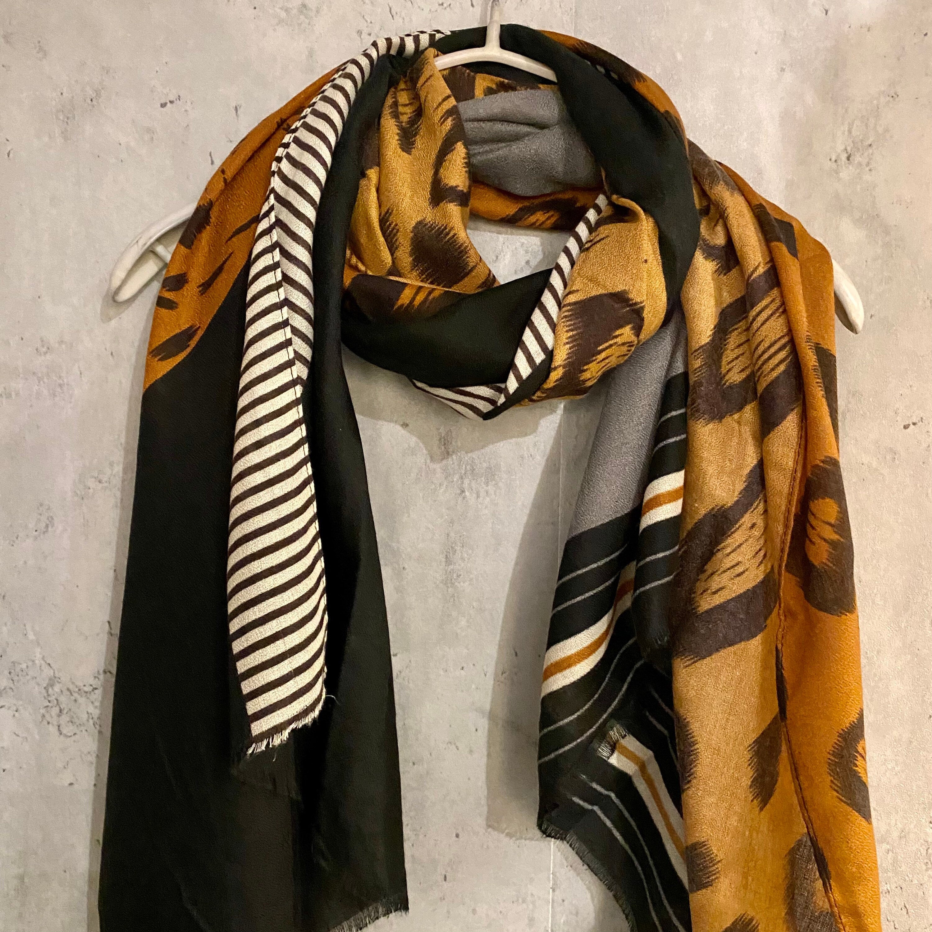 Geometric Leopard Pattern Brown Cotton Scarf