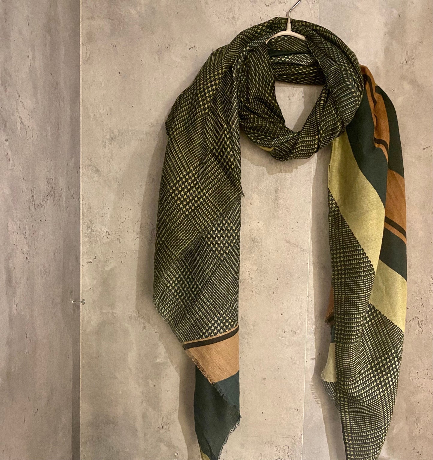 Plaid Pattern With Brown Trim Olive Green Cotton Scarf/Summer Autumn Scarf/Gifts For Mom/Gifts For Her Birthday Christmas/Scarf Women/UK