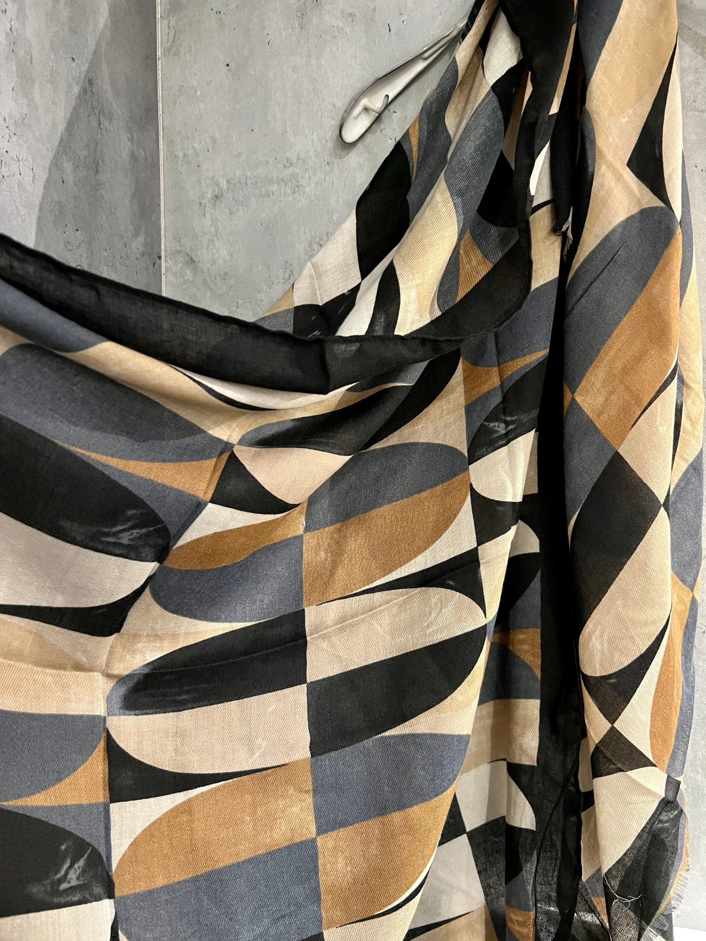 Retro Pattern Beige Grey Cotton Scarf