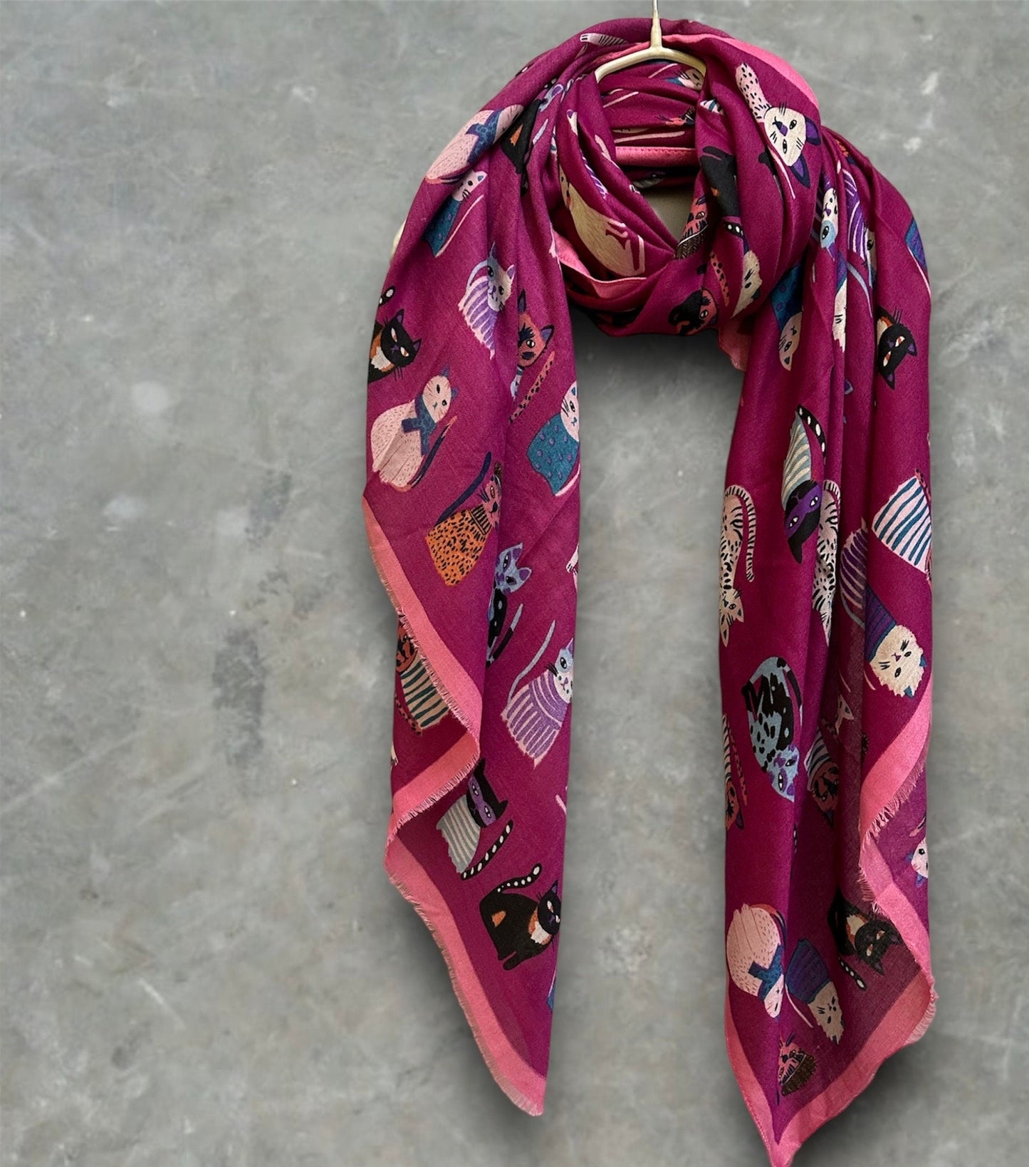 Charming Cats Pink Scarf – Ideal for Gifting All Year Round