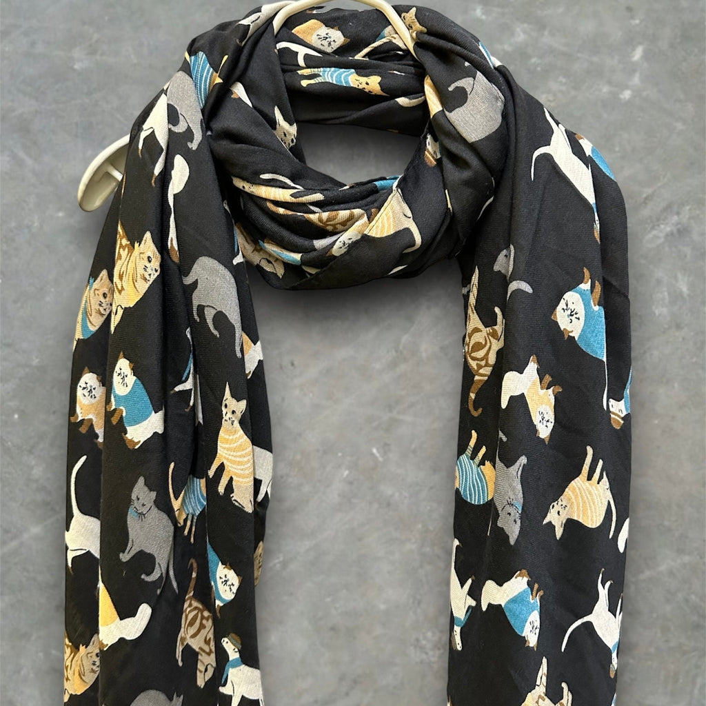 Cats Pattern Black Scarf – Perfect for Gifting Year-Round