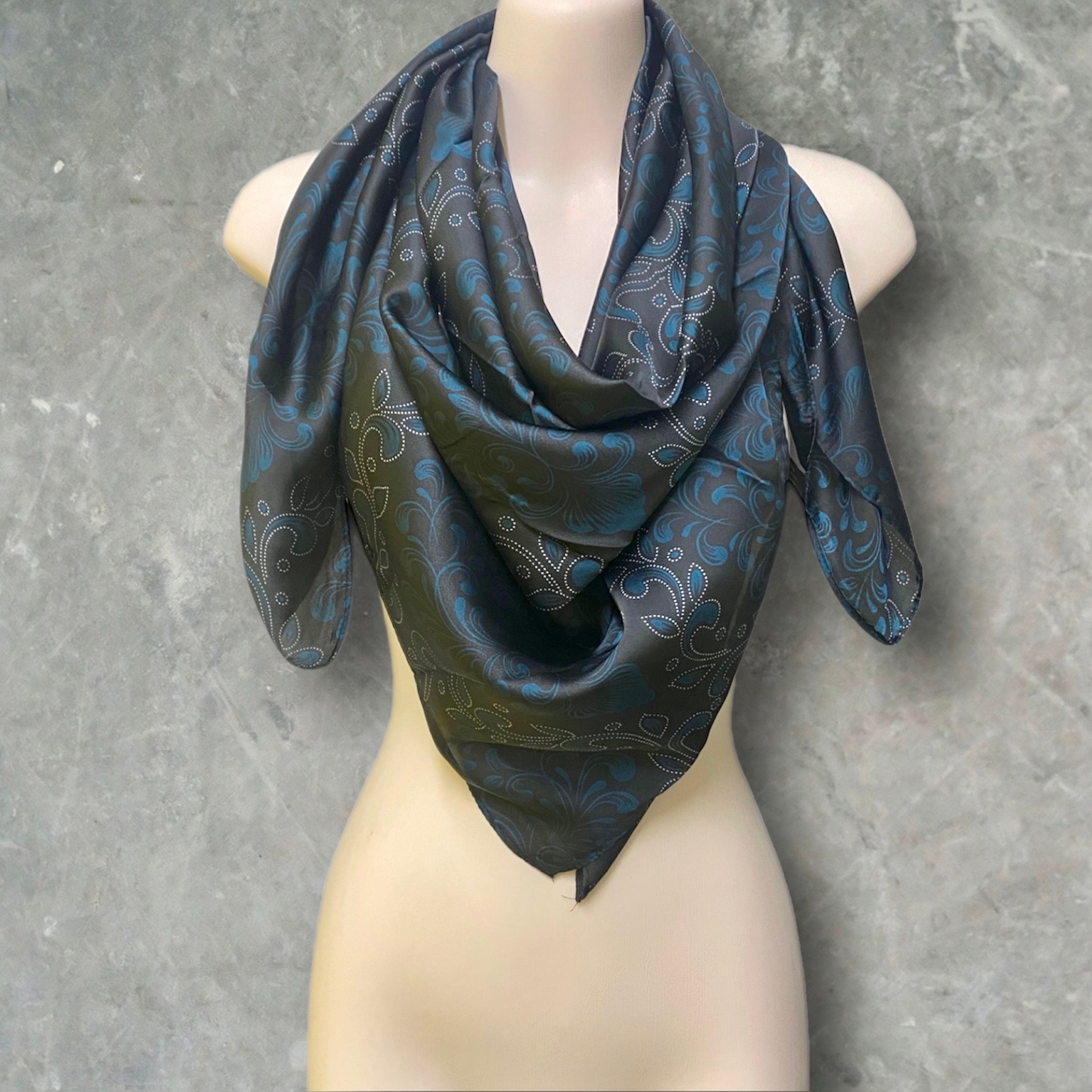 Dark Blue Silk Blend Square Scarf with Elegant Paisley Pattern – A Timeless Gift for Her, Any Occasion