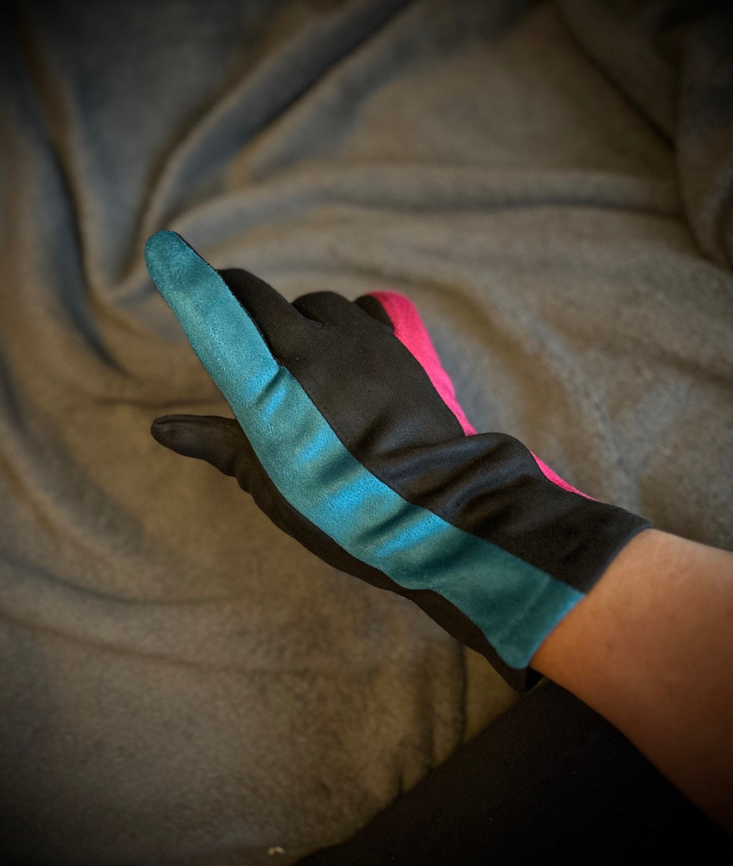 The Tri-Color Glove in Black,Blue and Pink for Women,Winter Gloves,Stretch Suede Gloves,Gifts for Mom,Her,Birthday and Christmas