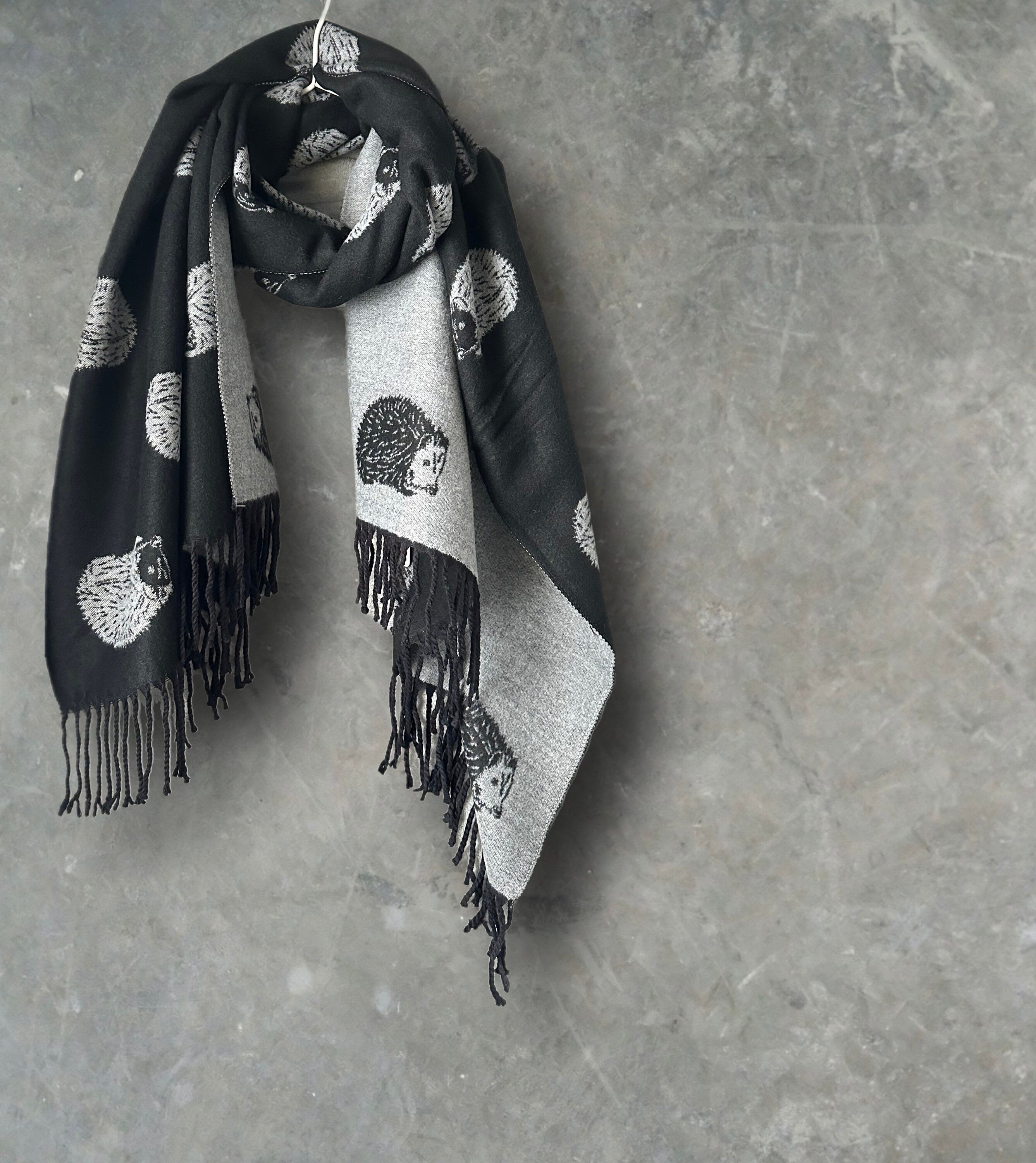 Adorable hedgehog Double-sided Cashmere Blend Scarf in Black and Gey