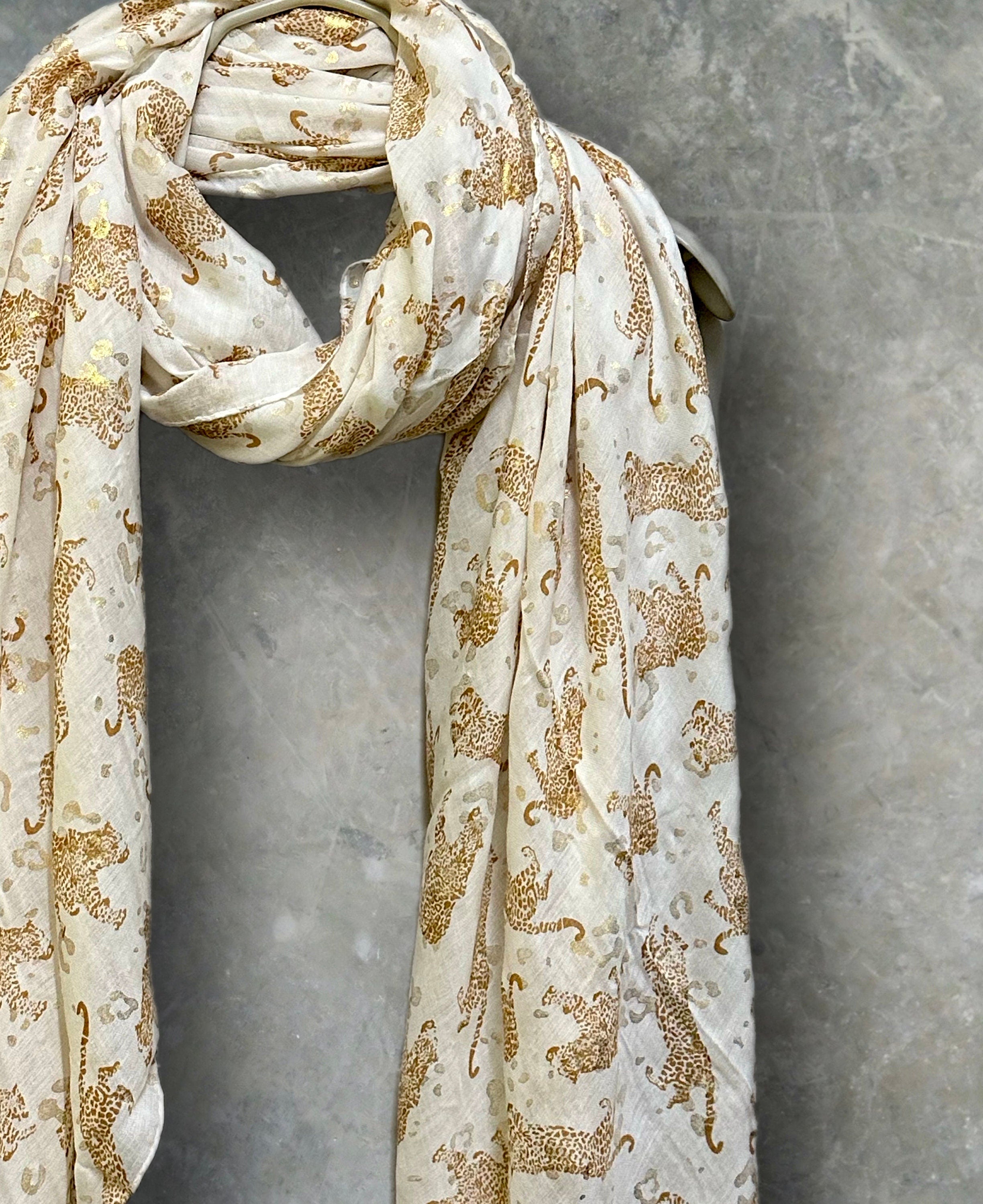 Brown classic leopards print off white scarf
