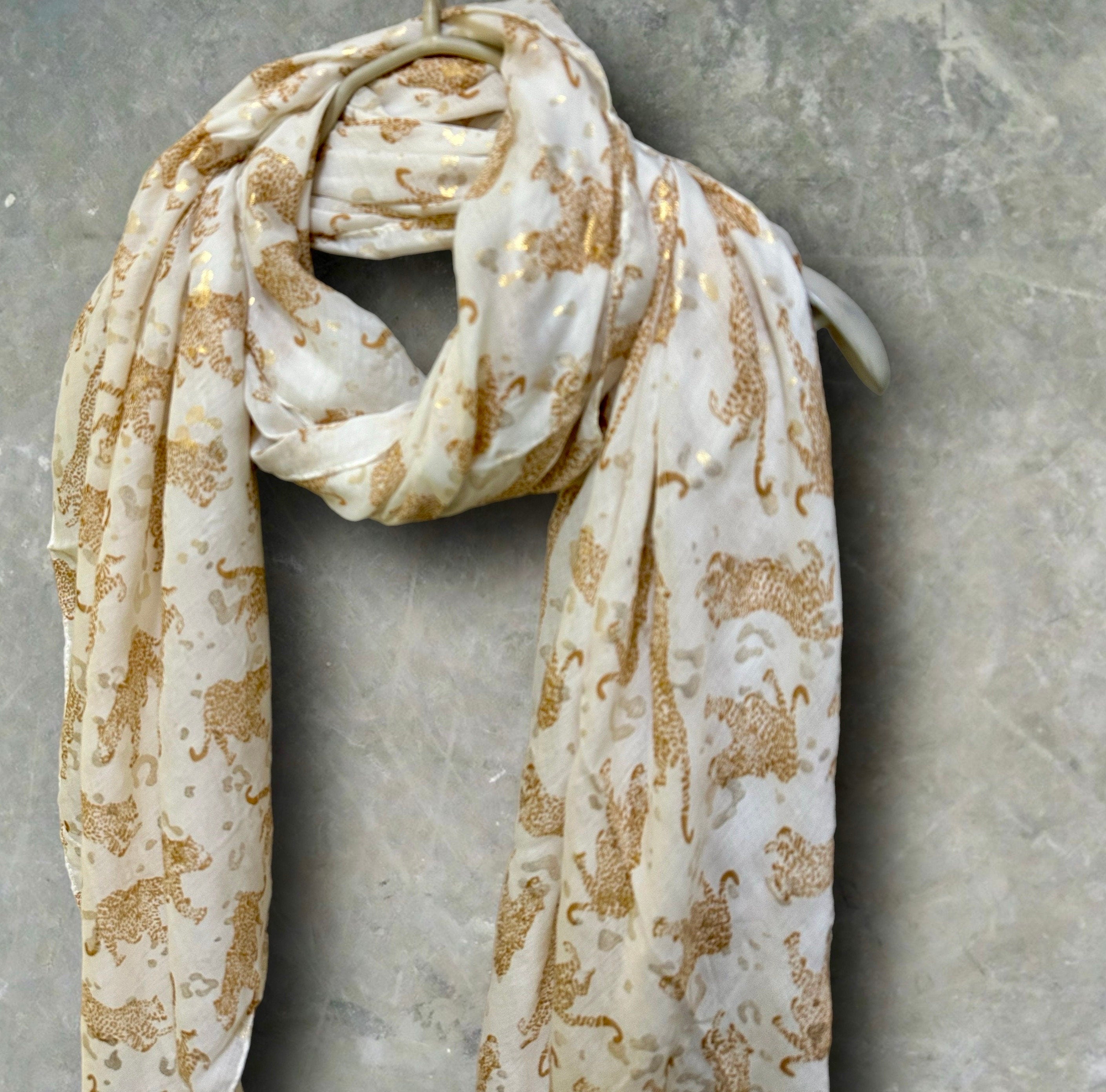 Brown classic leopards print off white scarf
