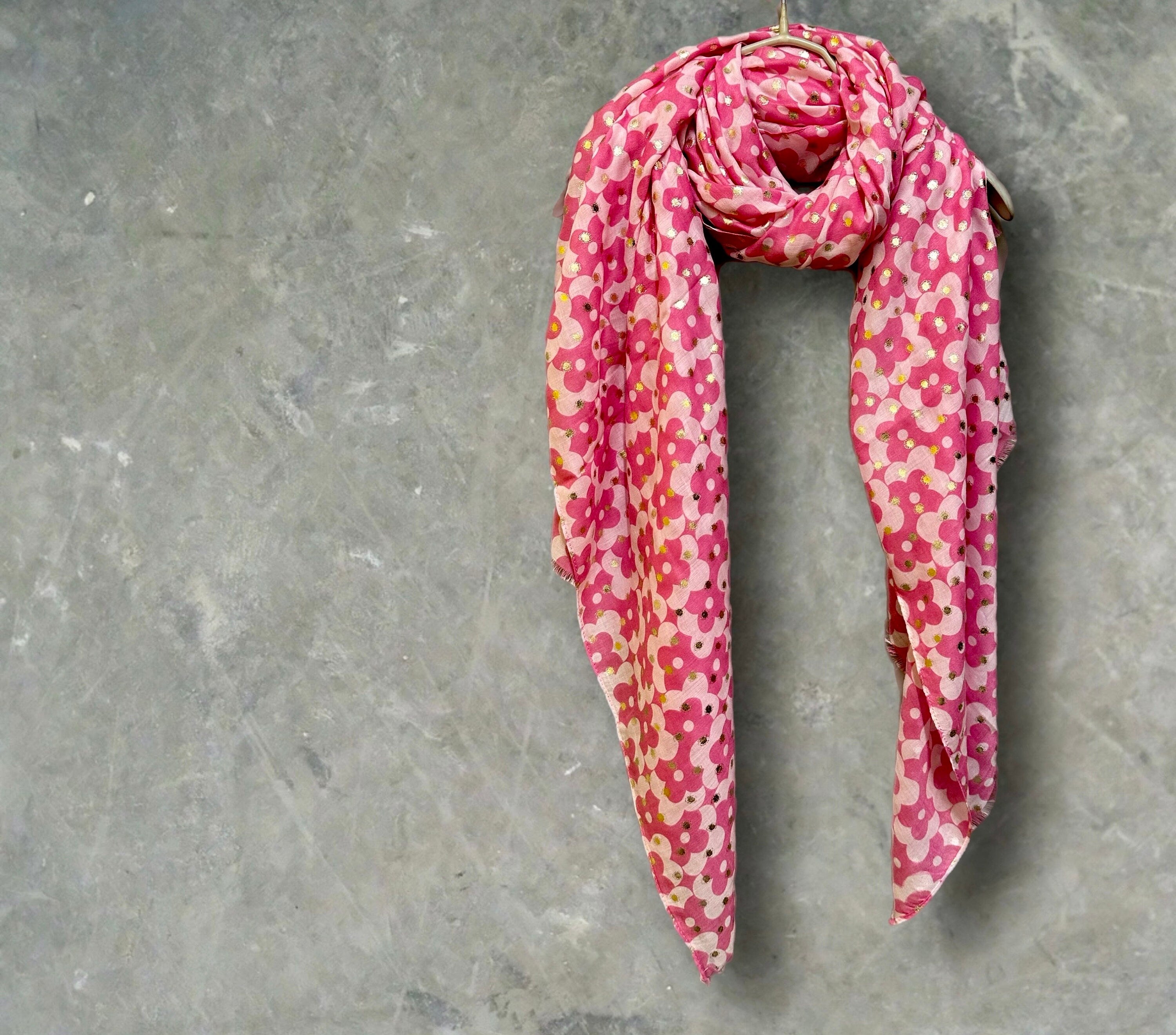 Chic Pink Retro Floral Cotton Scarf with Gold Accents