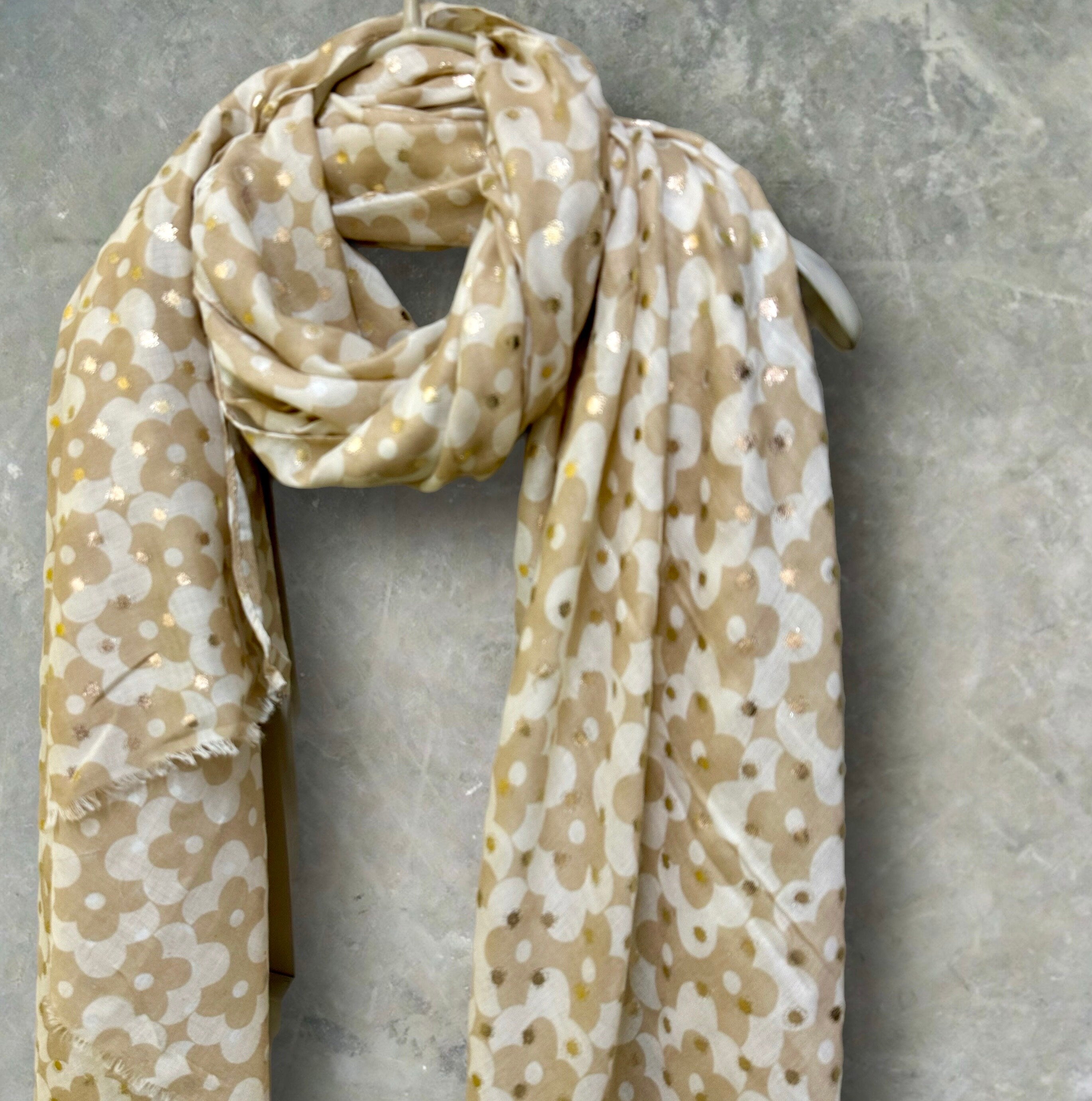Chic Beige/White Retro Floral Cotton Scarf with Gold Accents