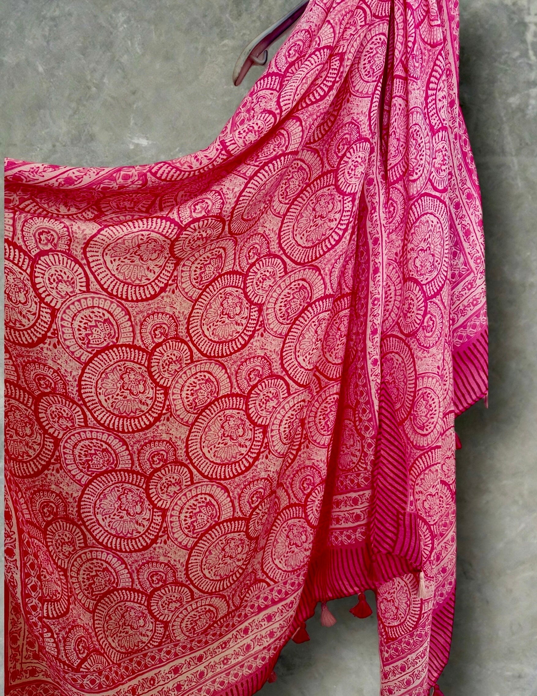 Pink Circular Ornamental Pattern with Tassels Cotton Blend Scarf