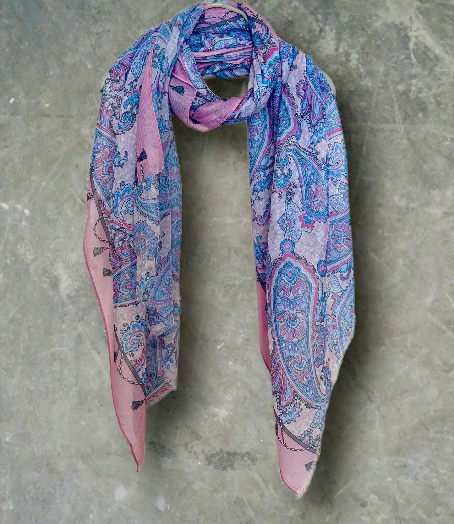 Blue/Pink Cotton Scarf Featuring Paisley Pattern,Perfect Gifts for Women on Mother's Day,Birthdays,Christmas,Suitable for All Seasons