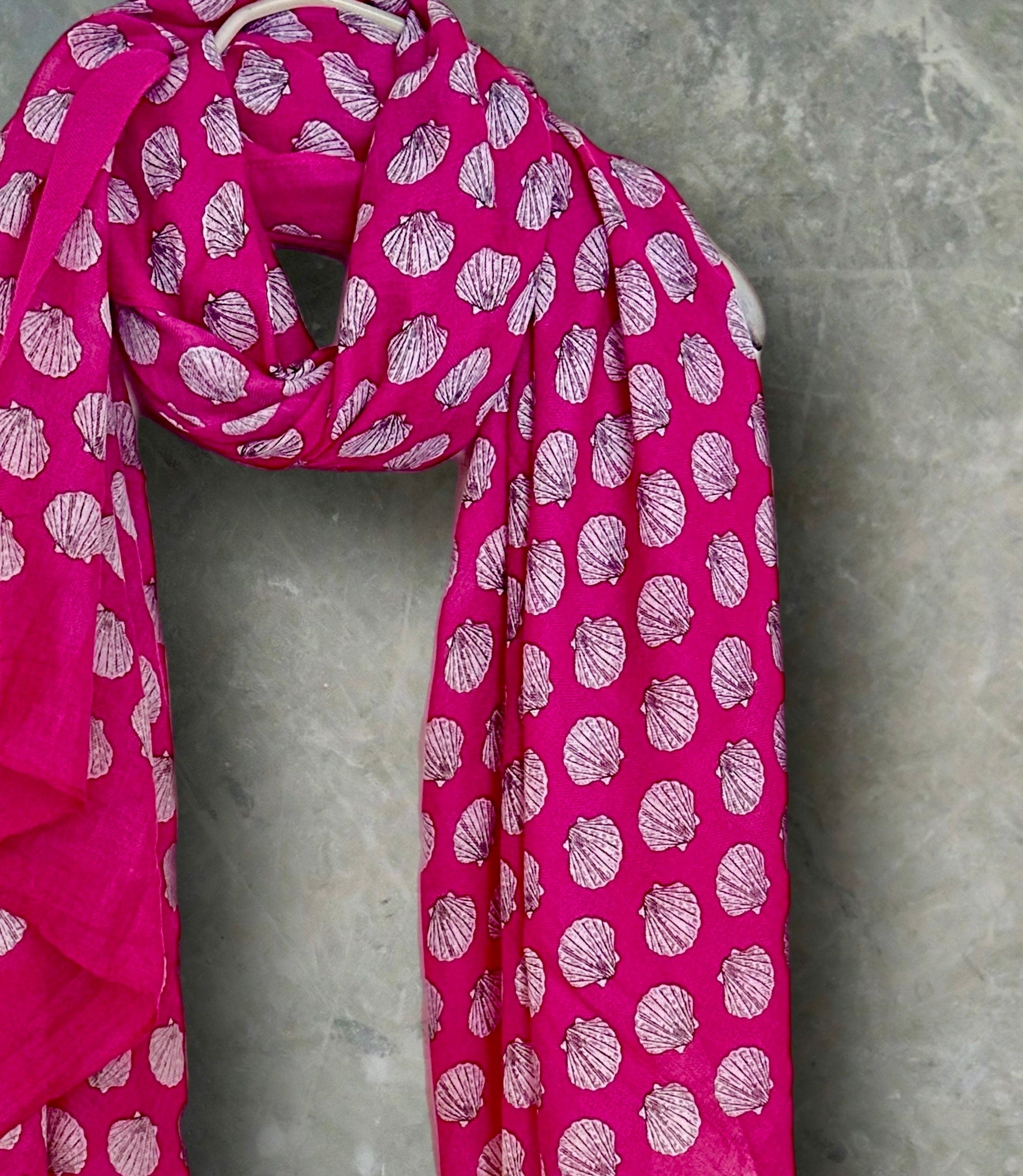 Fuchsia Pink Seashell Pattern Women's Scarf