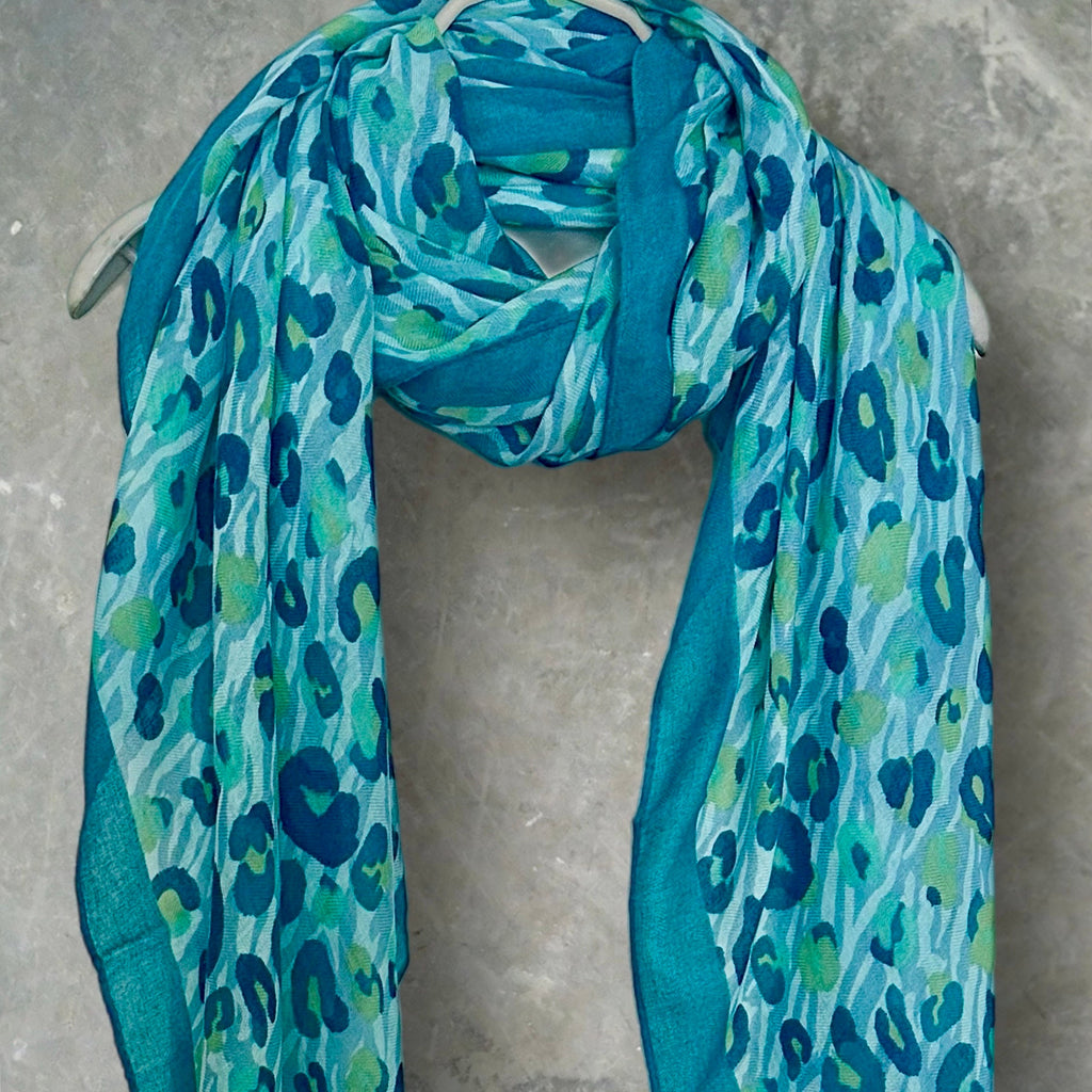 Blue Green Classic Leopard Print Cotton Scarf