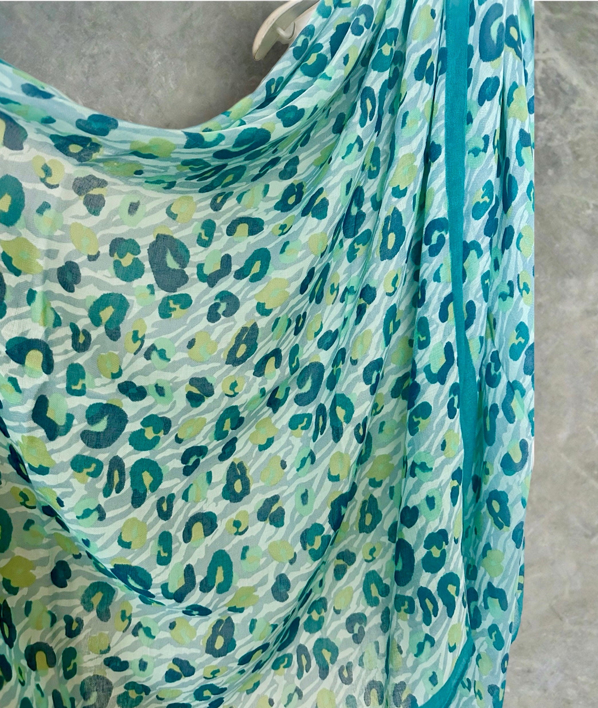 Blue Green Classic Leopard Print Cotton Scarf