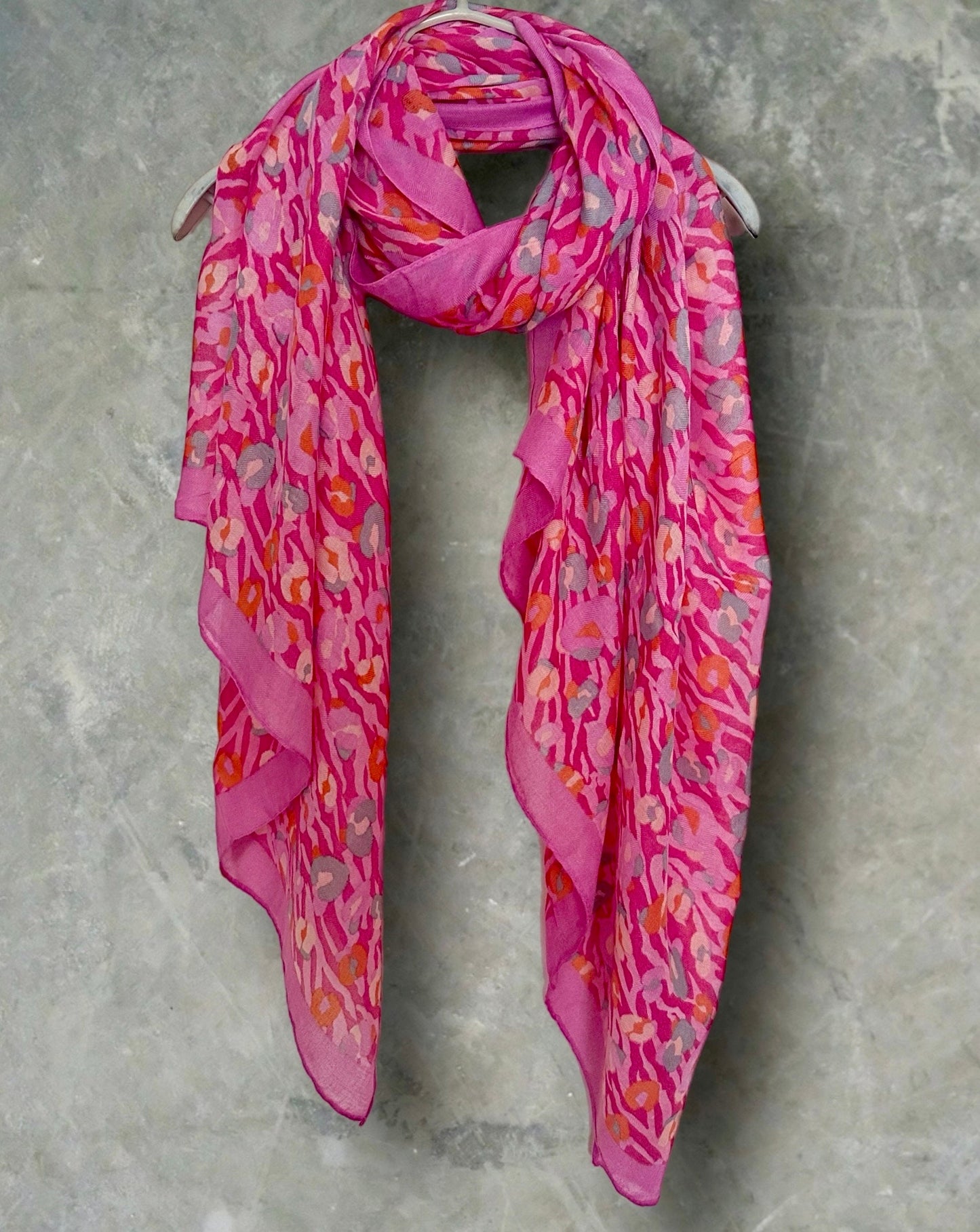 Fuchsia Pink Classic Leopard Print Cotton Scarf for Women,Ideal All-Season Gift for Her,Mother,Wife,Birthday and Christmas