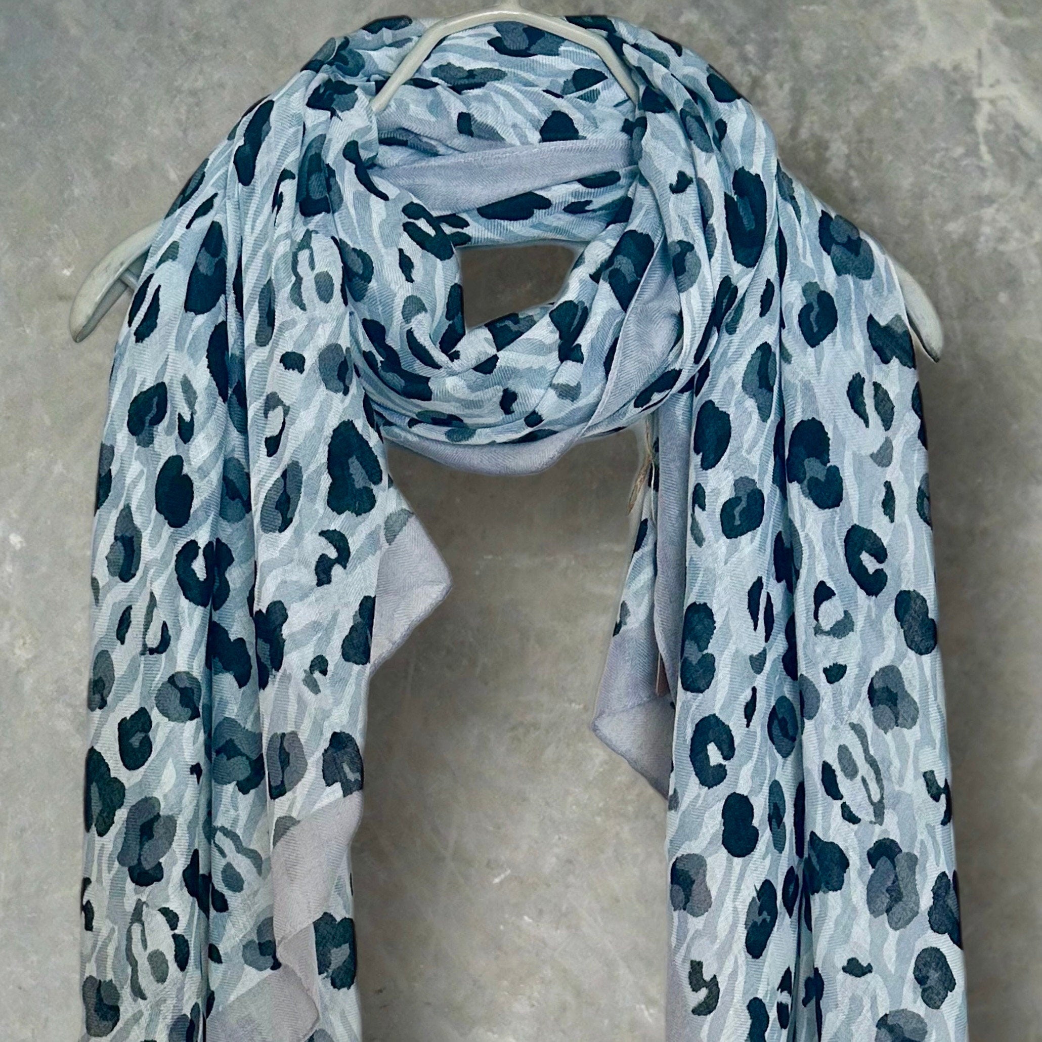 Grey White Leopard Pattern Cotton Scarf