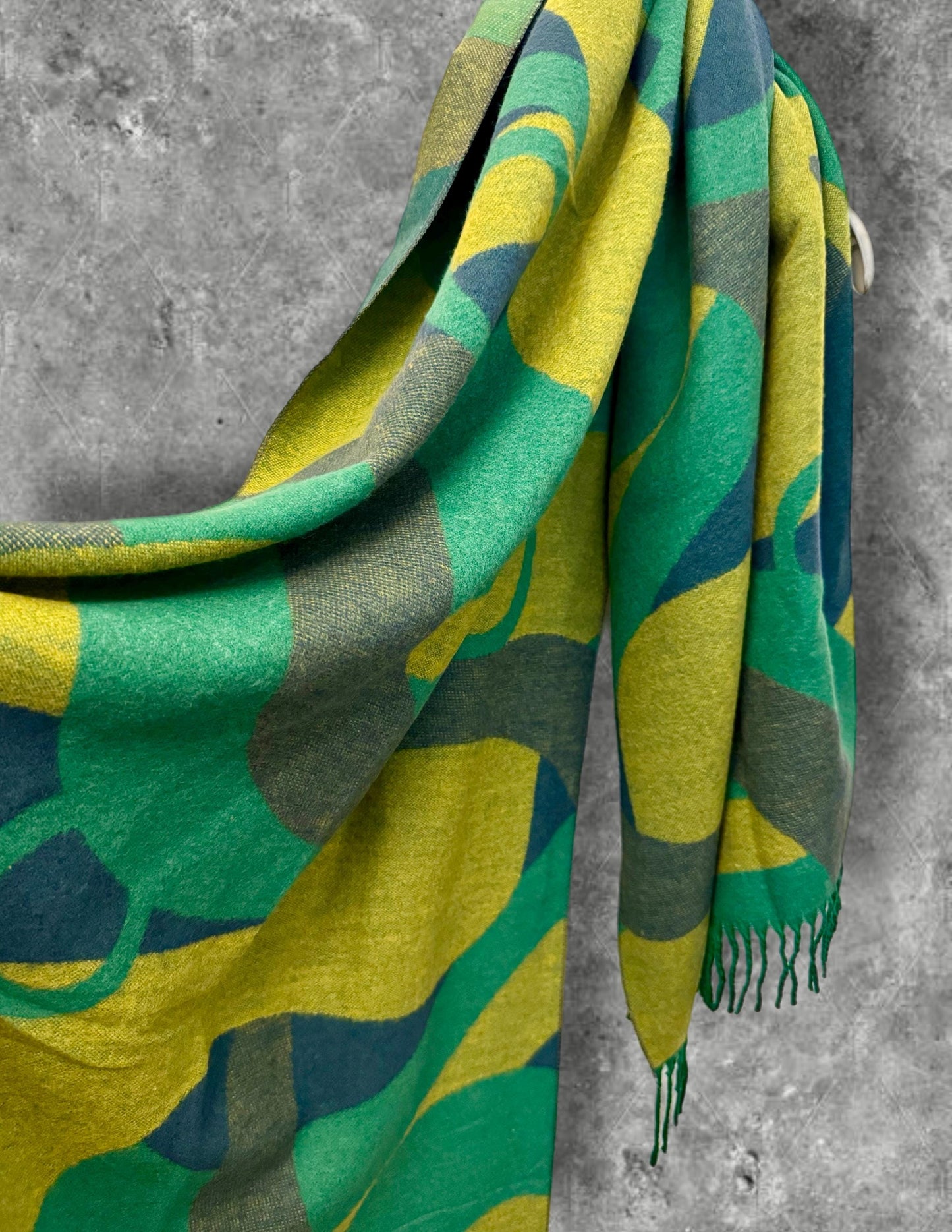 Vibrant Green Geometric Cashmere Scarf,Luxuriously Soft, Perfect Winter Gift for Her,Wife,Girlfriend,Birthday or Christmas