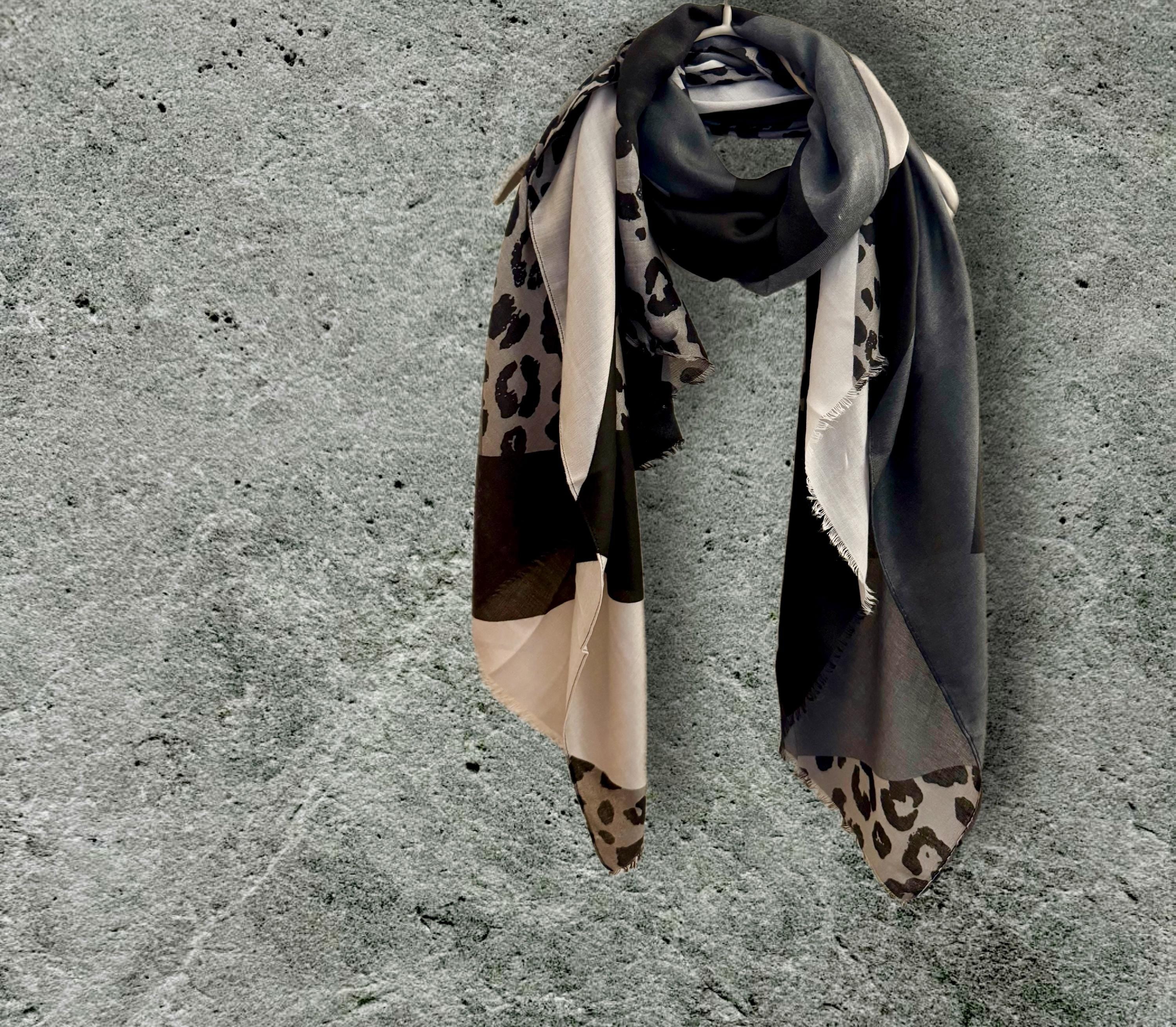Block Pattern Scarf Featuring Leopard Pattern in Grey and Black,for All Season,Perfect Gifts for Her Birthday,Mom or Christmas