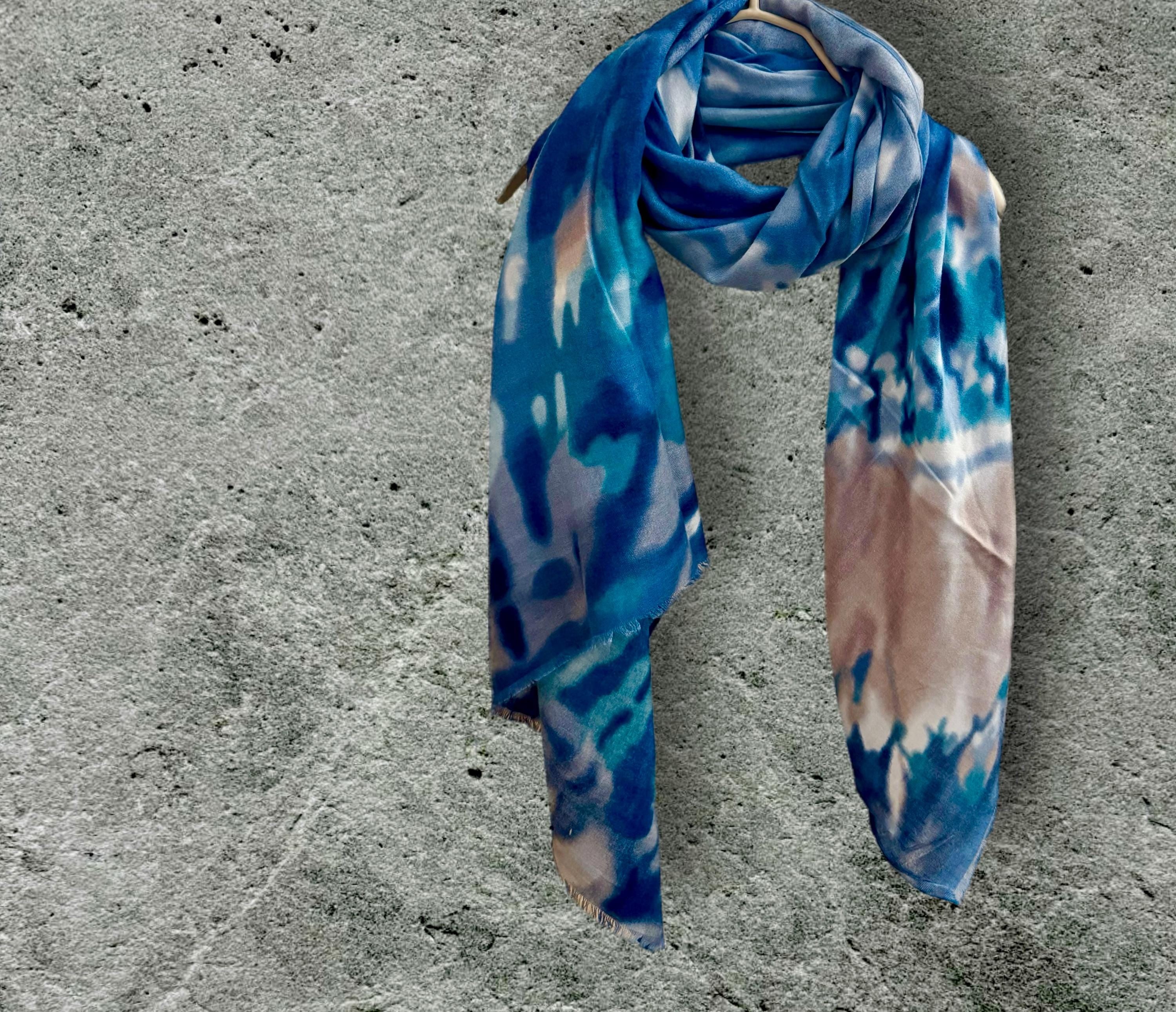 Versatile Blue/Beige Tie-Dye Scarf,Perfect for All Season,A Thoughtful Gifts for Her,Him,Mom,Birthday or Christmas
