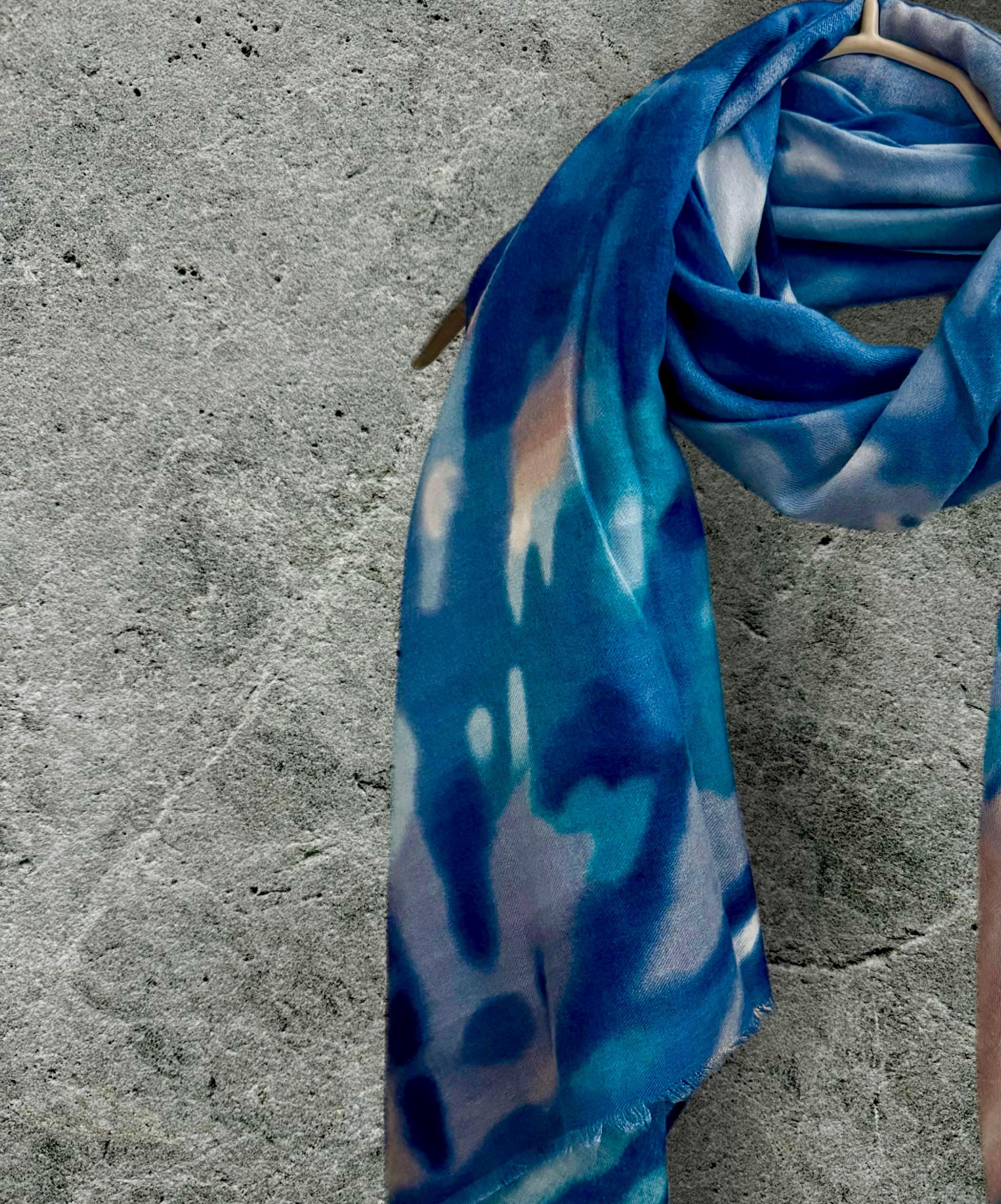 Versatile Blue/Beige Tie-Dye Scarf,Perfect for All Season,A Thoughtful Gifts for Her,Him,Mom,Birthday or Christmas