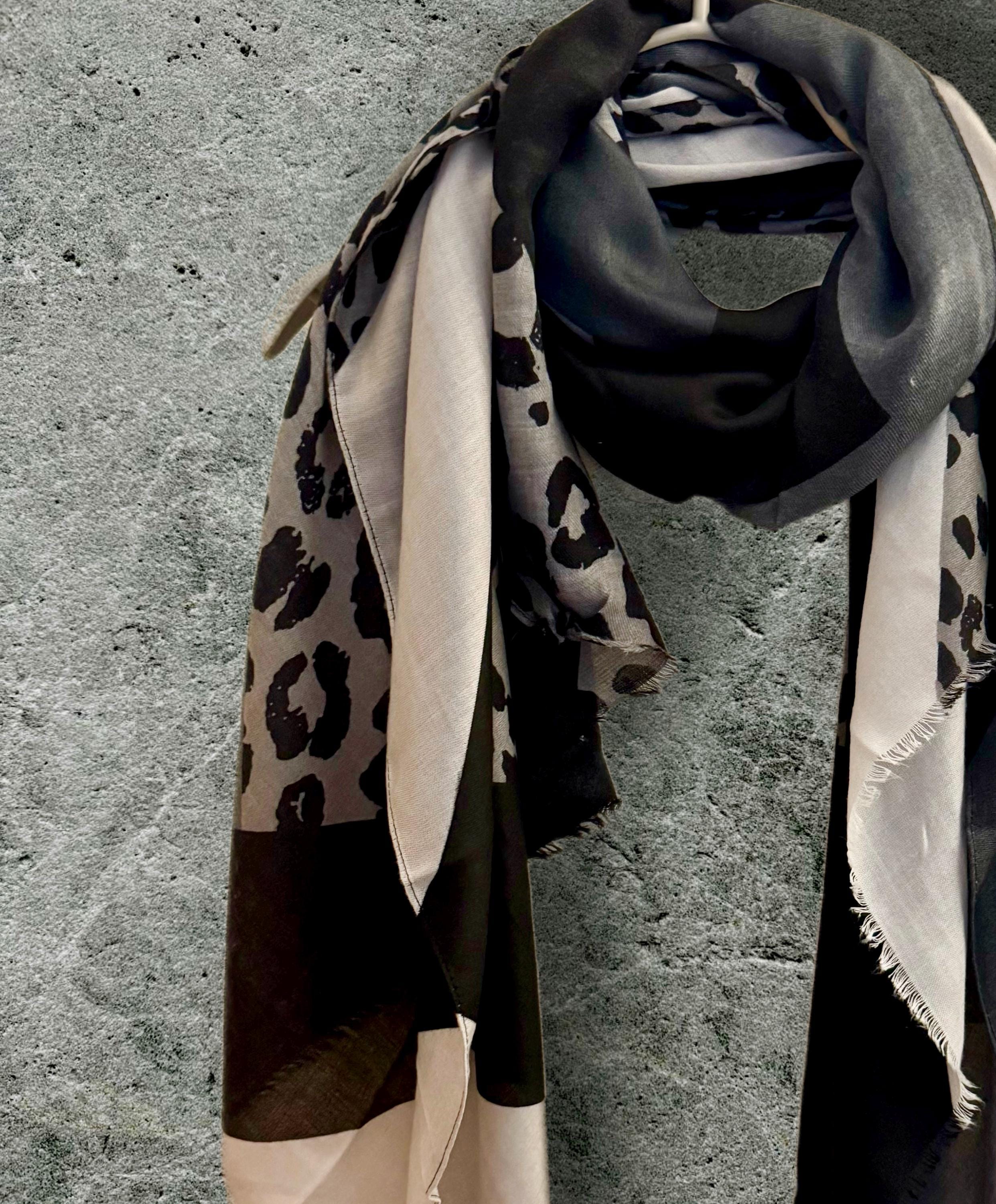 Block Pattern Scarf Featuring Leopard Pattern in Grey and Black,for All Season,Perfect Gifts for Her Birthday,Mom or Christmas
