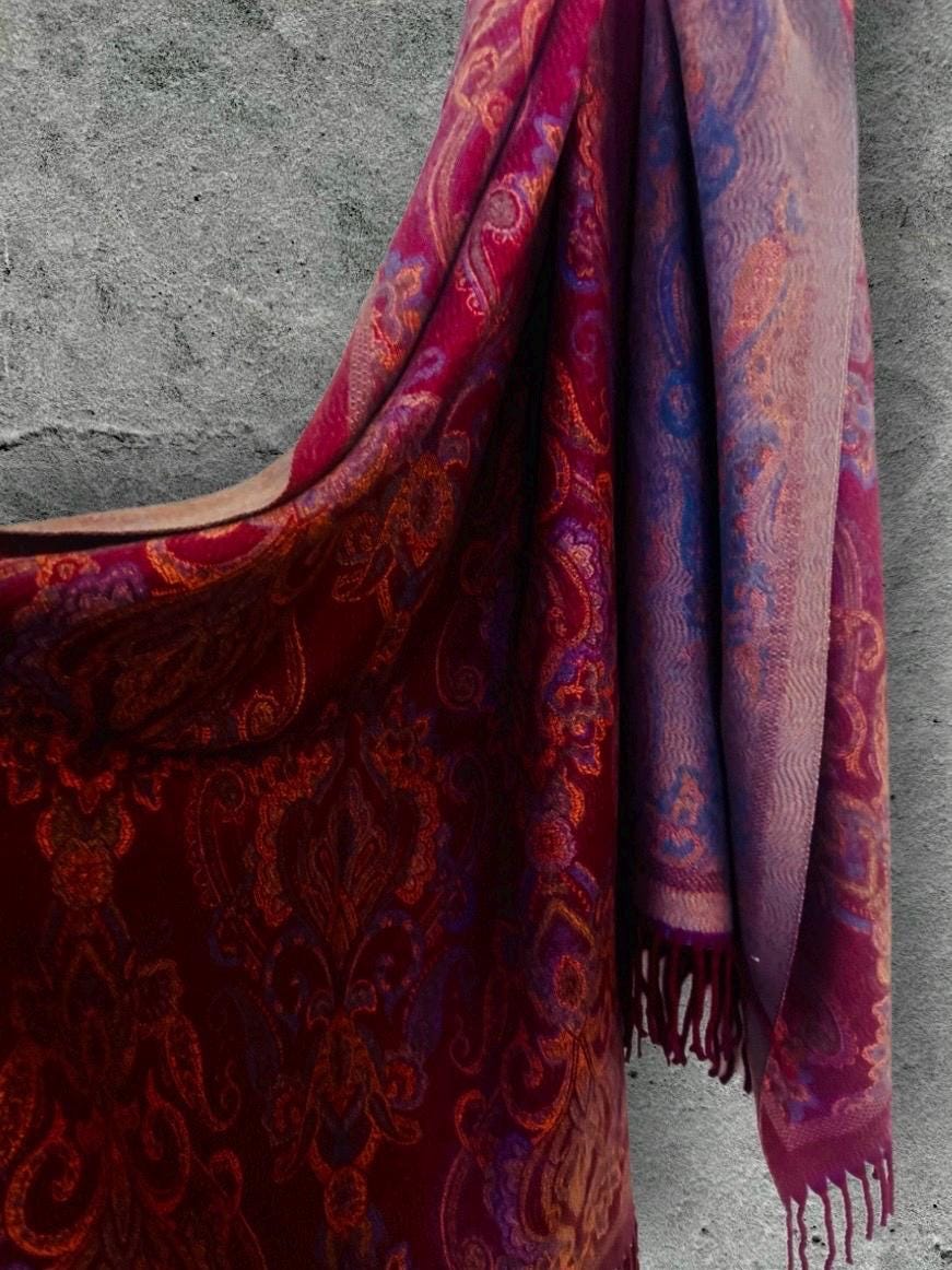 Reversible Burgundy Winter Scarf,Luxurious Warm Shawl with Paisley Print,Elegant Wrap for Women,Perfect Christmas Gift for Her