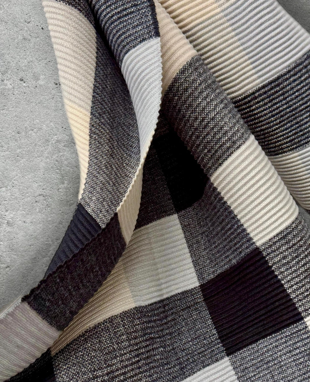 Unisex Monochrome Black Cream Grey Winter Scarf,Featuring Patchwork Colour Block Pattern,Ultra Soft Warm Wrap,Cosy Gift for Him or Her