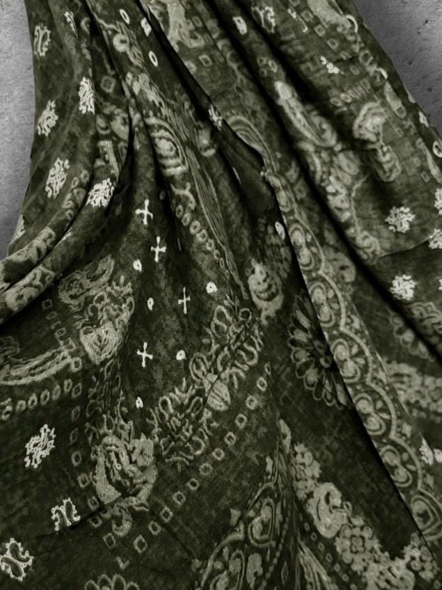 Olive Green Paisley Scarf for Women,Cotton Viscose Blend Boho Wrap,Vintage Bandana Print Shawl, Autumn Accessory,Ideal Gift for Her