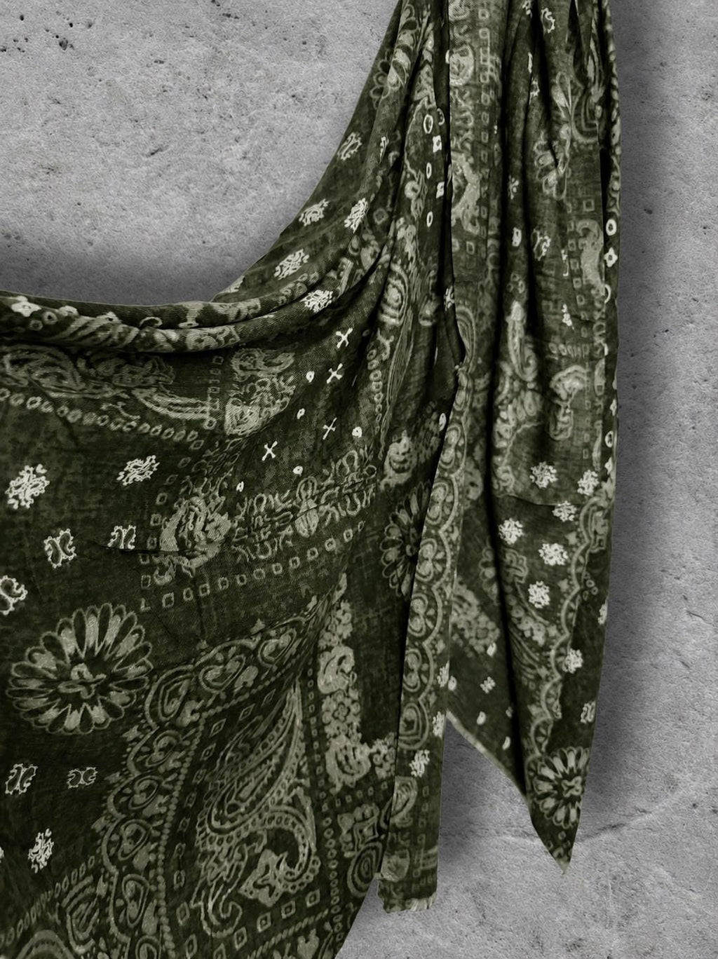 Olive Green Paisley Scarf for Women,Cotton Viscose Blend Boho Wrap,Vintage Bandana Print Shawl, Autumn Accessory,Ideal Gift for Her
