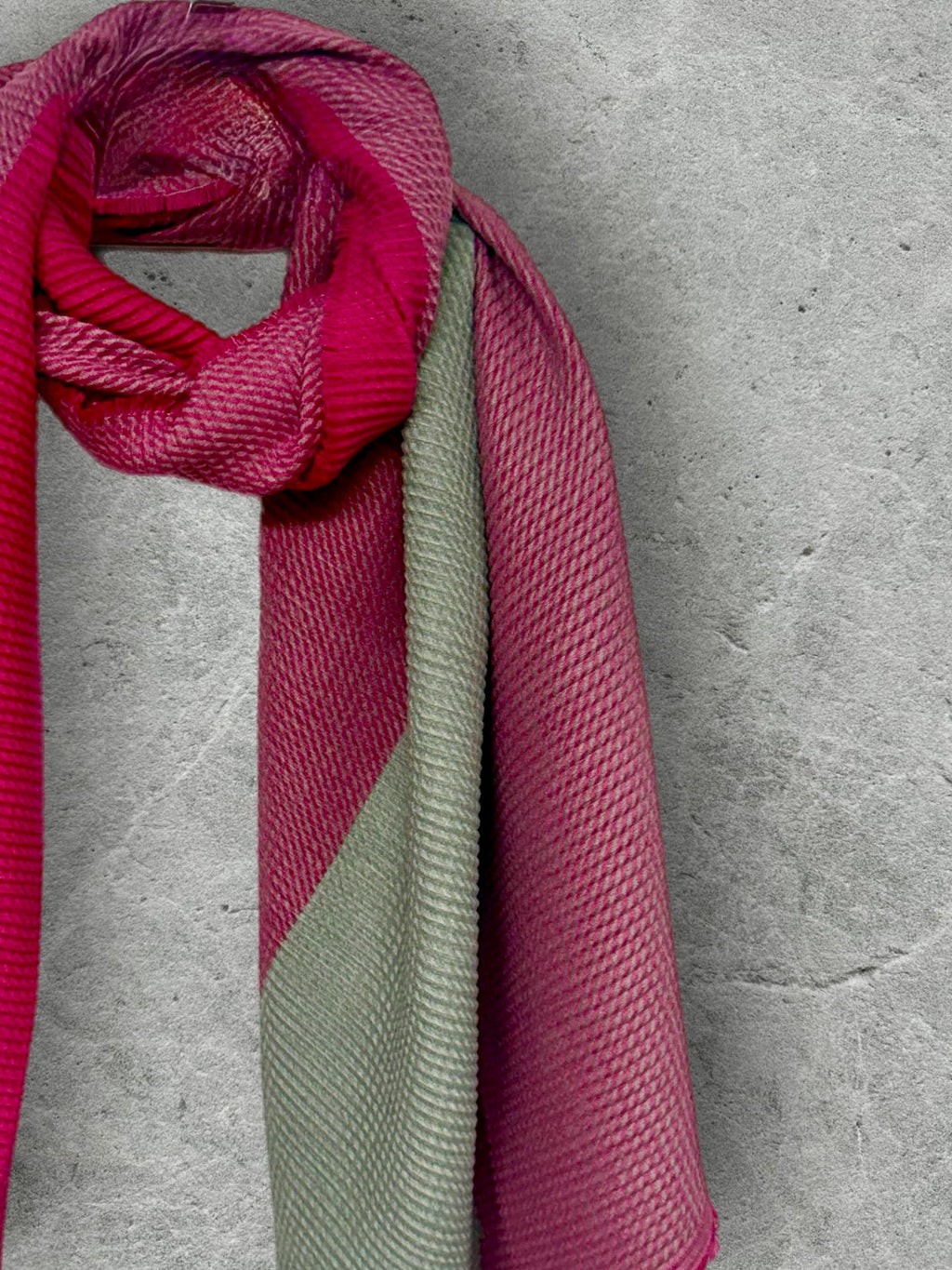 Hot Pink Winter Scarf for Women,Fuchsia Oversized Scarf,Ultra Soft Reversible Wrap, Colour Block Autumn Scarf,Ideal Gift for Her